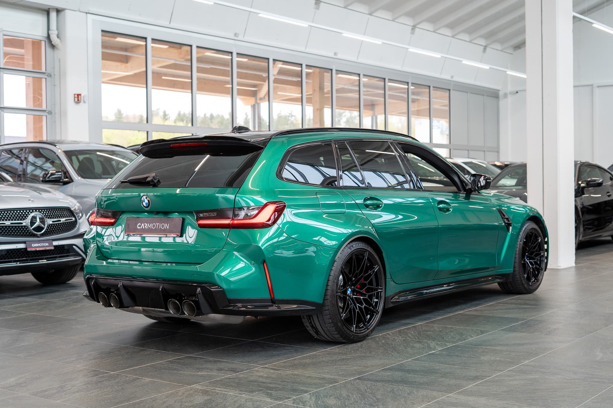 BMW M3 Competition xDrive Touring / LCI / Carbon Paket / Alcantara Lenkrad / - Bild 4