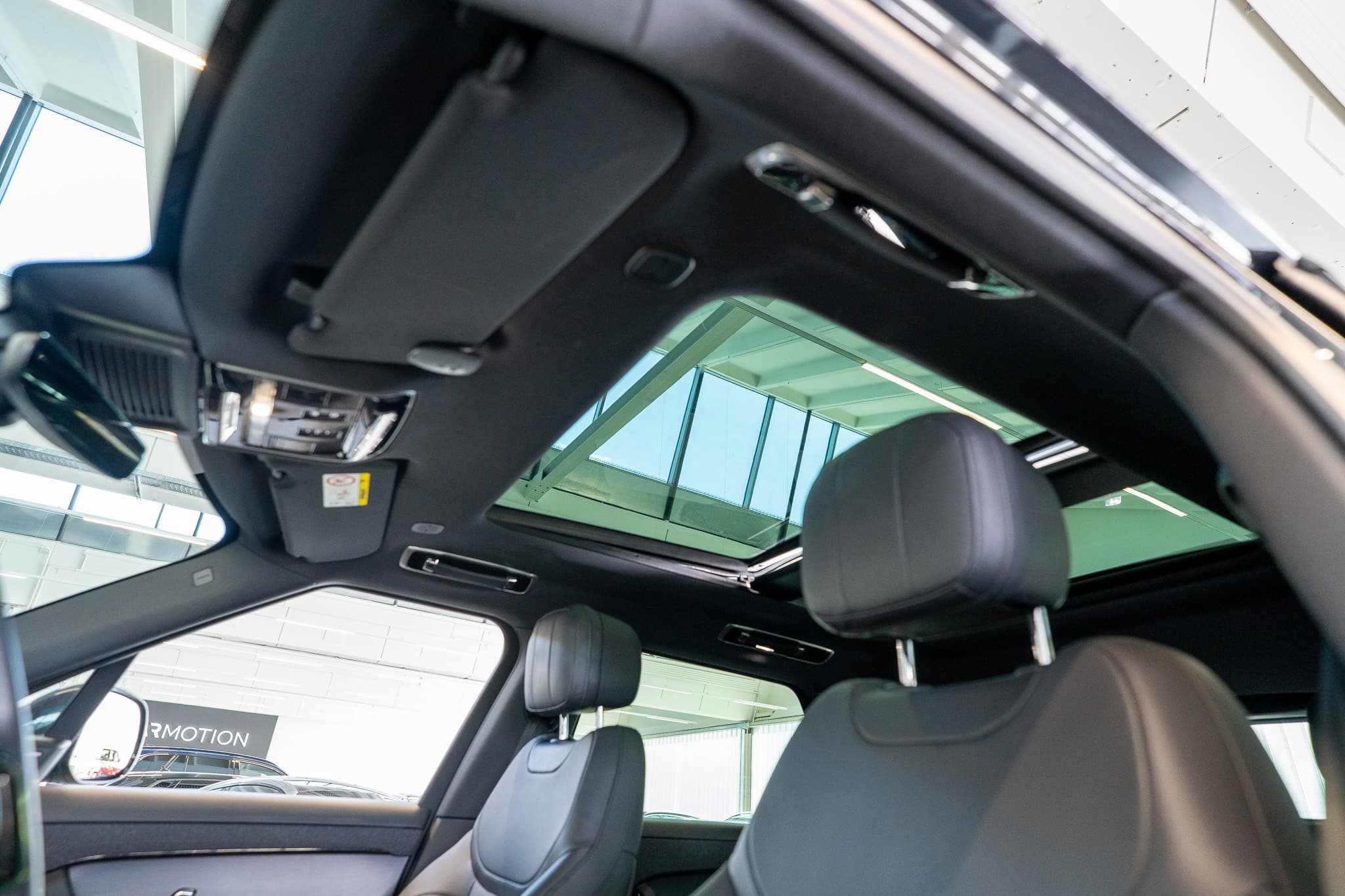 LAND ROVER Range Rover Sport 3.0 SE Dynamic / 23" Zoll / Panorama / - Bild 11