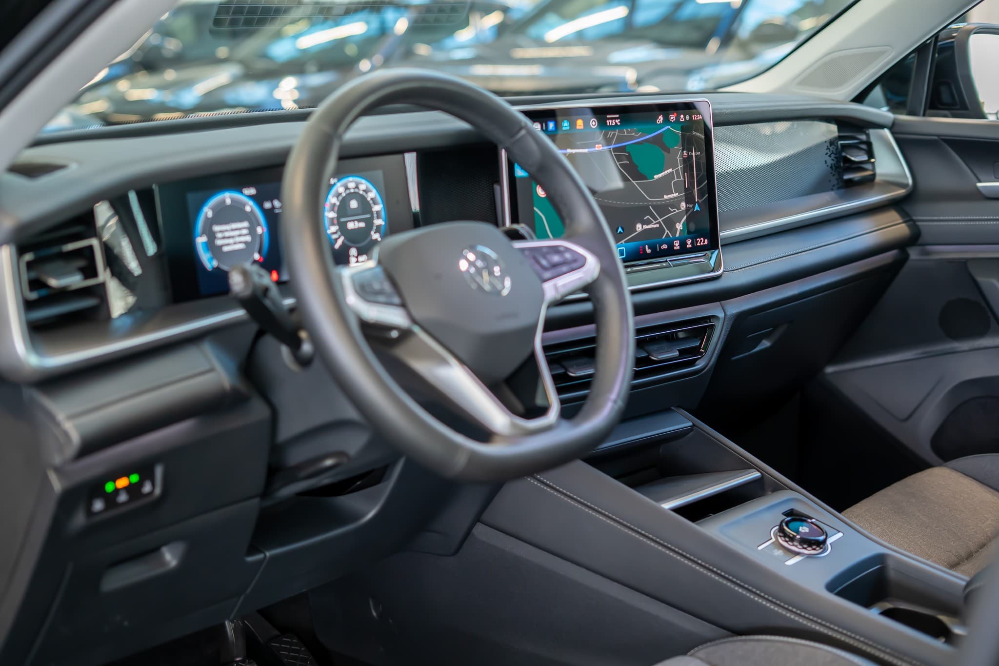VW Tayron 2.0 TDI SCR Life DSG / 7Plätzer / 360°Kamera / Digital Cockpit - Bild 10