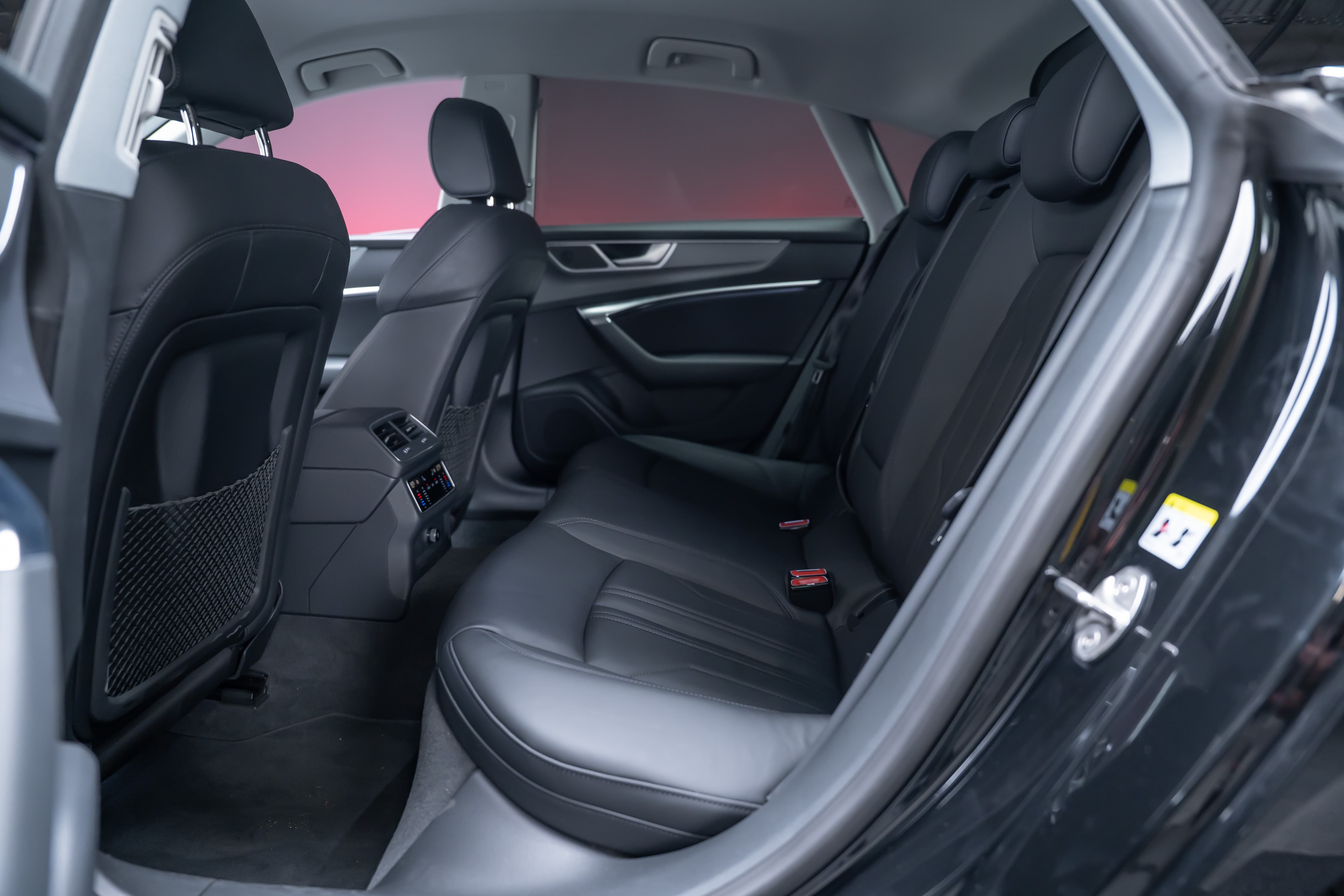 AUDI A7 Sportback 3.0 55 TFSI quattro S-Tronic / Rückfahrkamera / el.Sitze / Ambientebeleuchtung - Bild 19