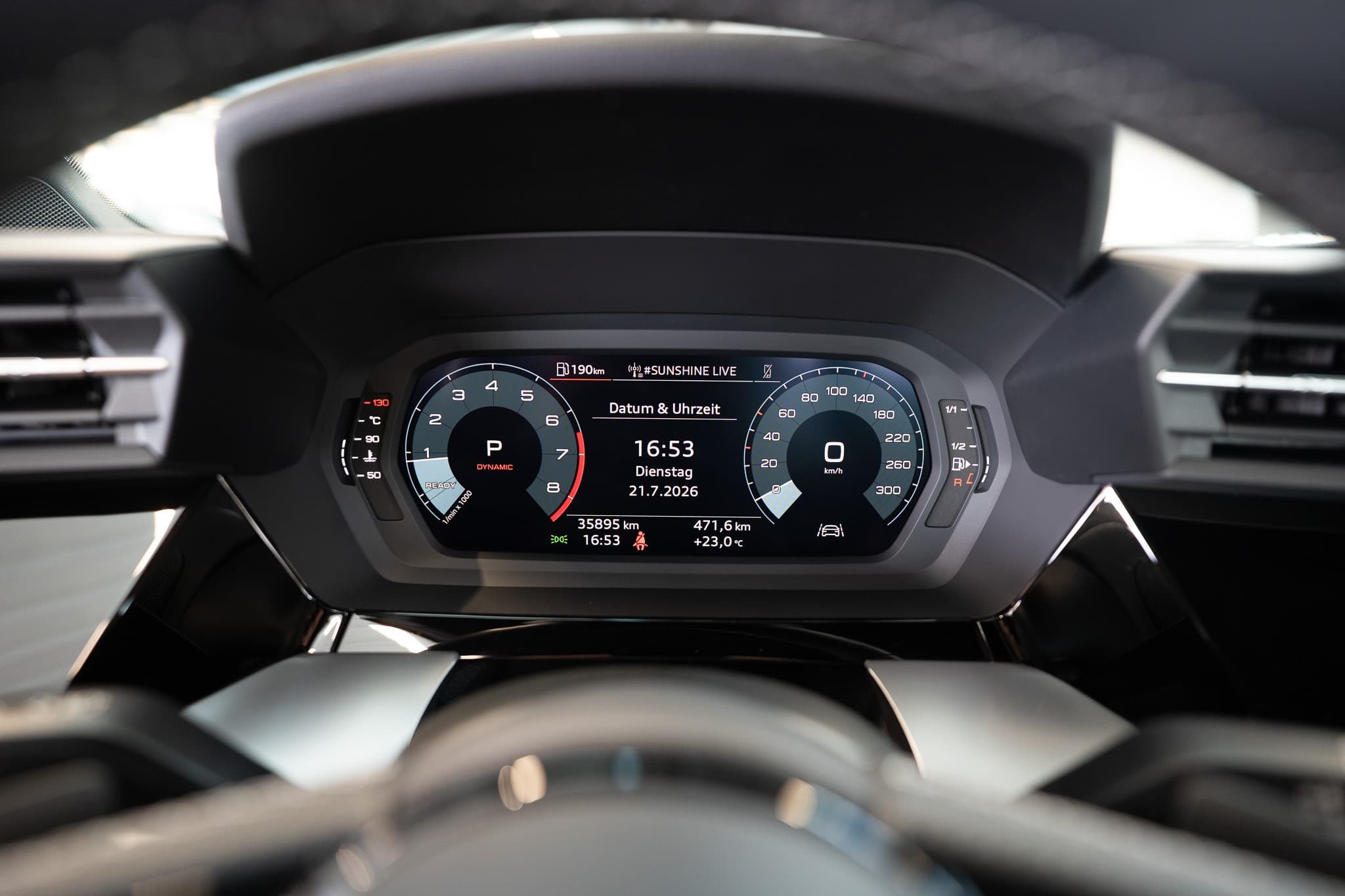 AUDI S3 Limousine 2.0 TFSI quattro S-Tronic / Sportsitze / Abstand-Tempomat / Virtual Cockpit - Bild 18