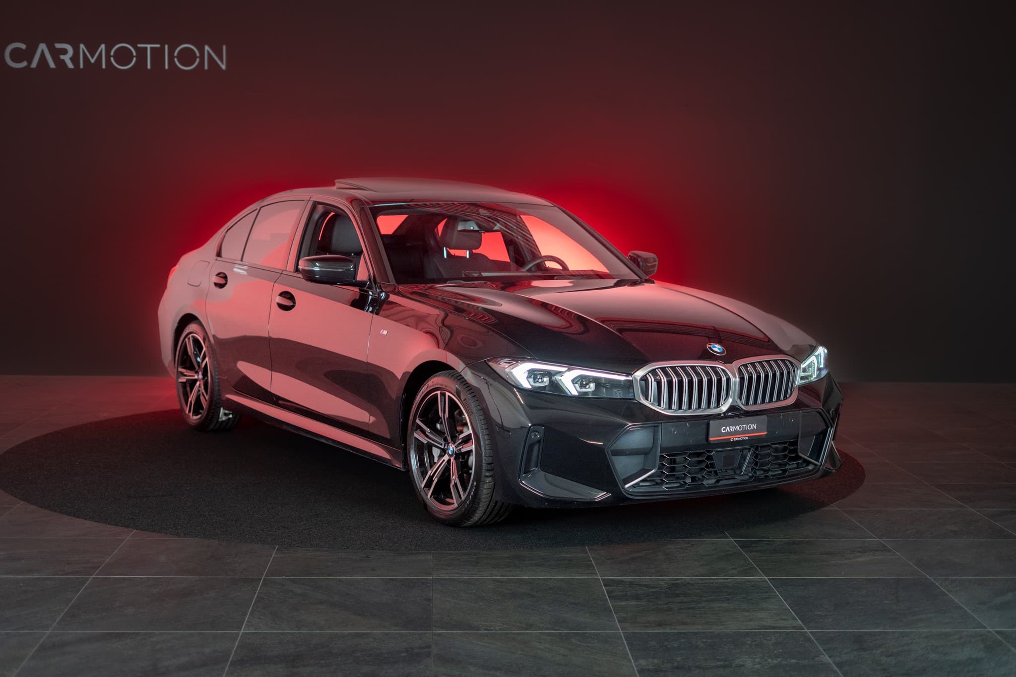 BMW 330d xDrive SAG / LCI / Glasdach / Rückfahrkamera / Ambientebeleuchtung - Bild 3