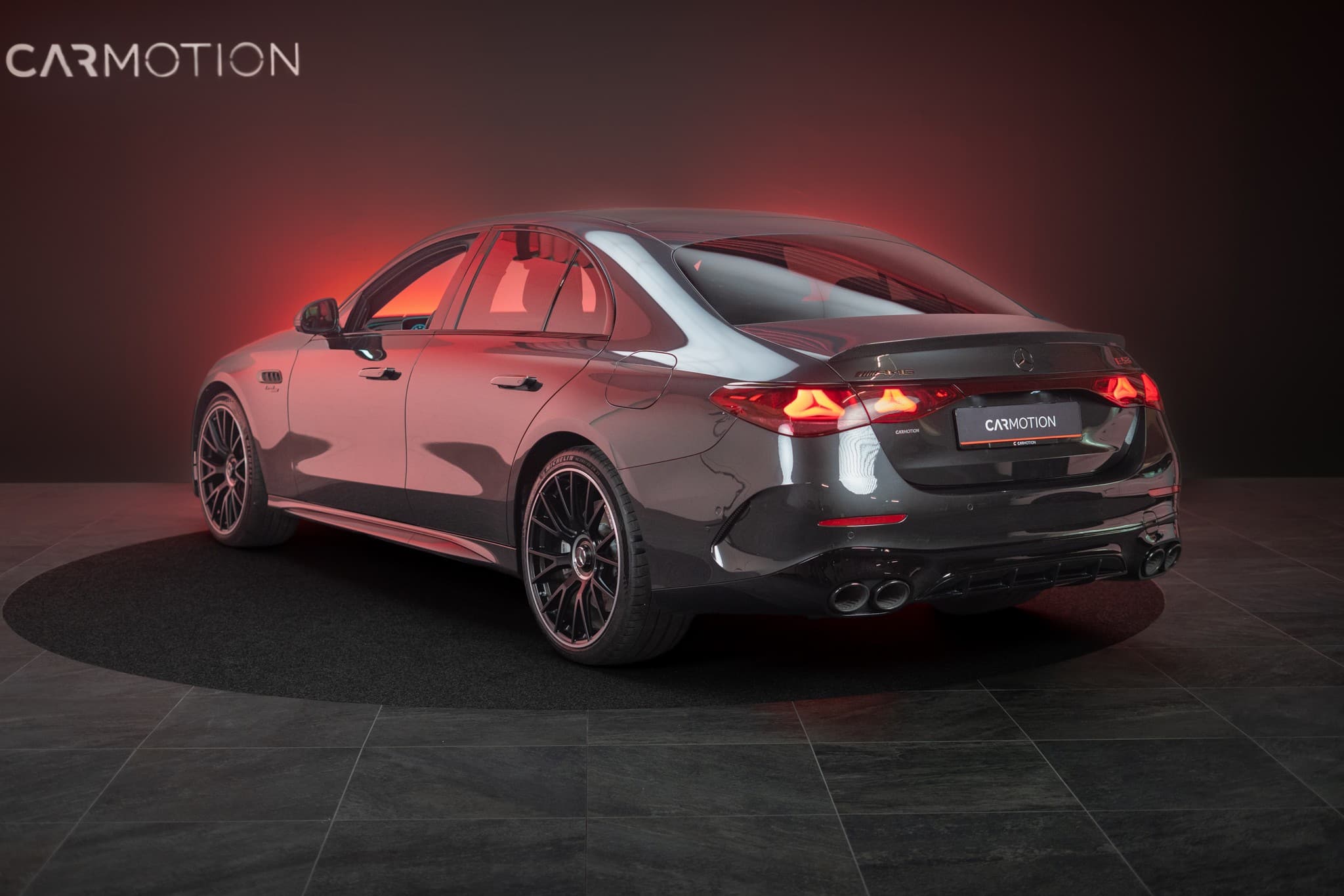 MERCEDES-BENZ E 53 Hybrid AMG 4matic+ / Beleuchteter Kühlergrill / Panorama / Burmester - Bild 7