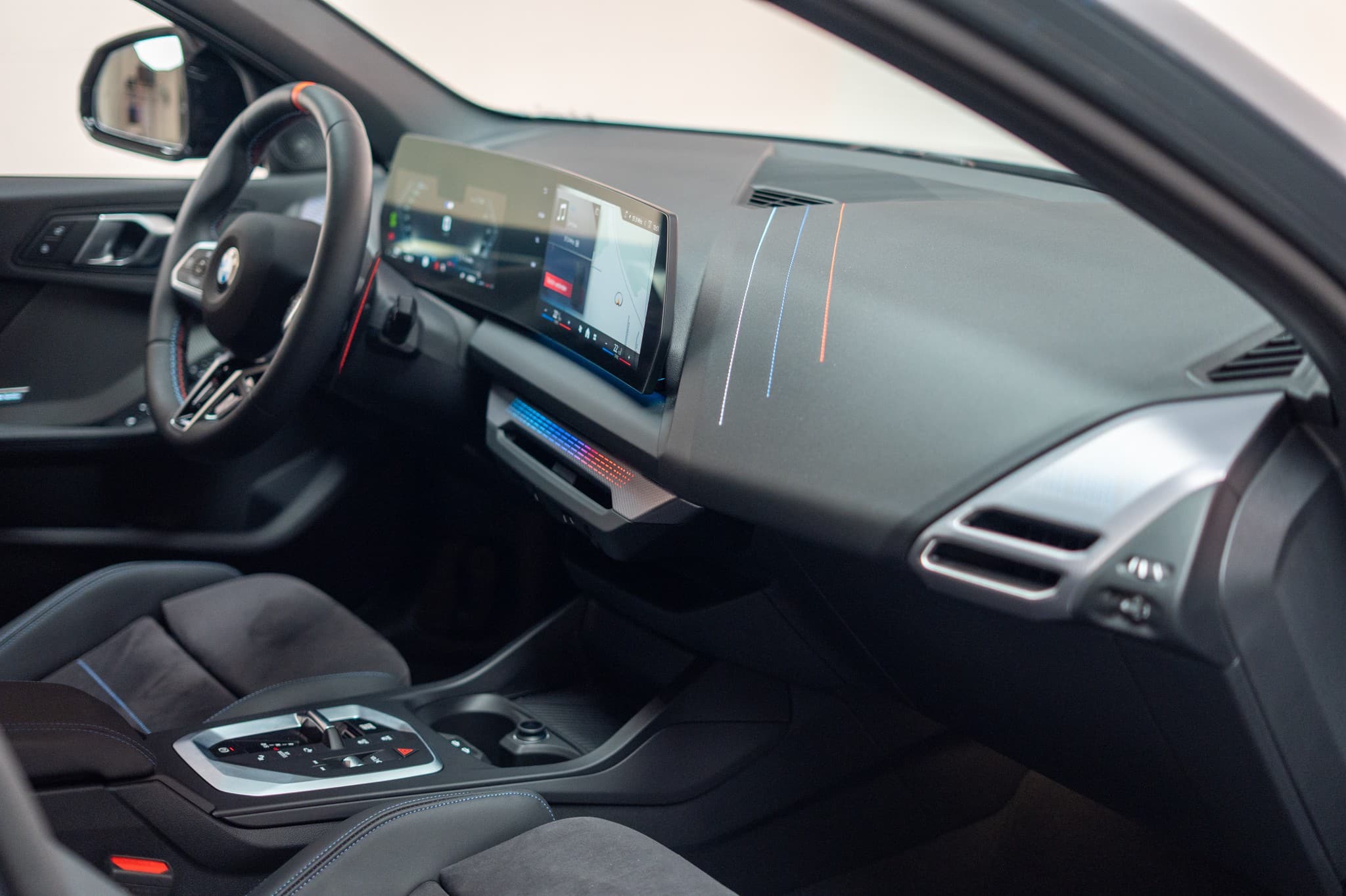 BMW M135i xDrive / Rückfahrkamera / Harman-Kardon - Bild 16