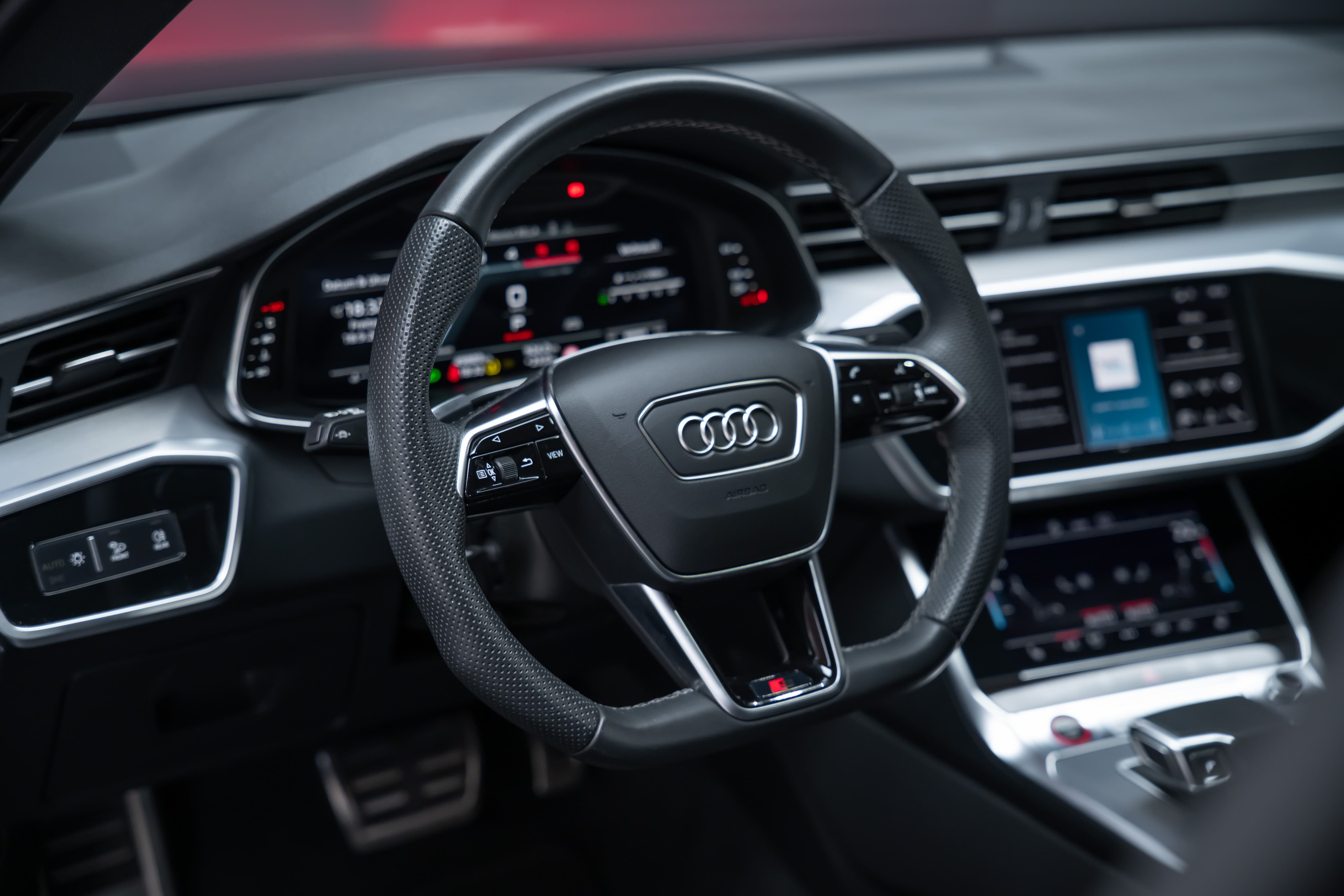 AUDI S6 3.0 V6 TDI quattro T-Tronic / Sportsitze / Rückfahrkamera / el.Heckklappe - Bild 14