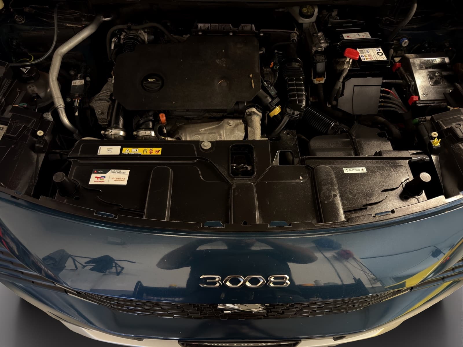 PEUGEOT 3008 1.5 BlueHDi Allure Pack EAT8 - Bild 16