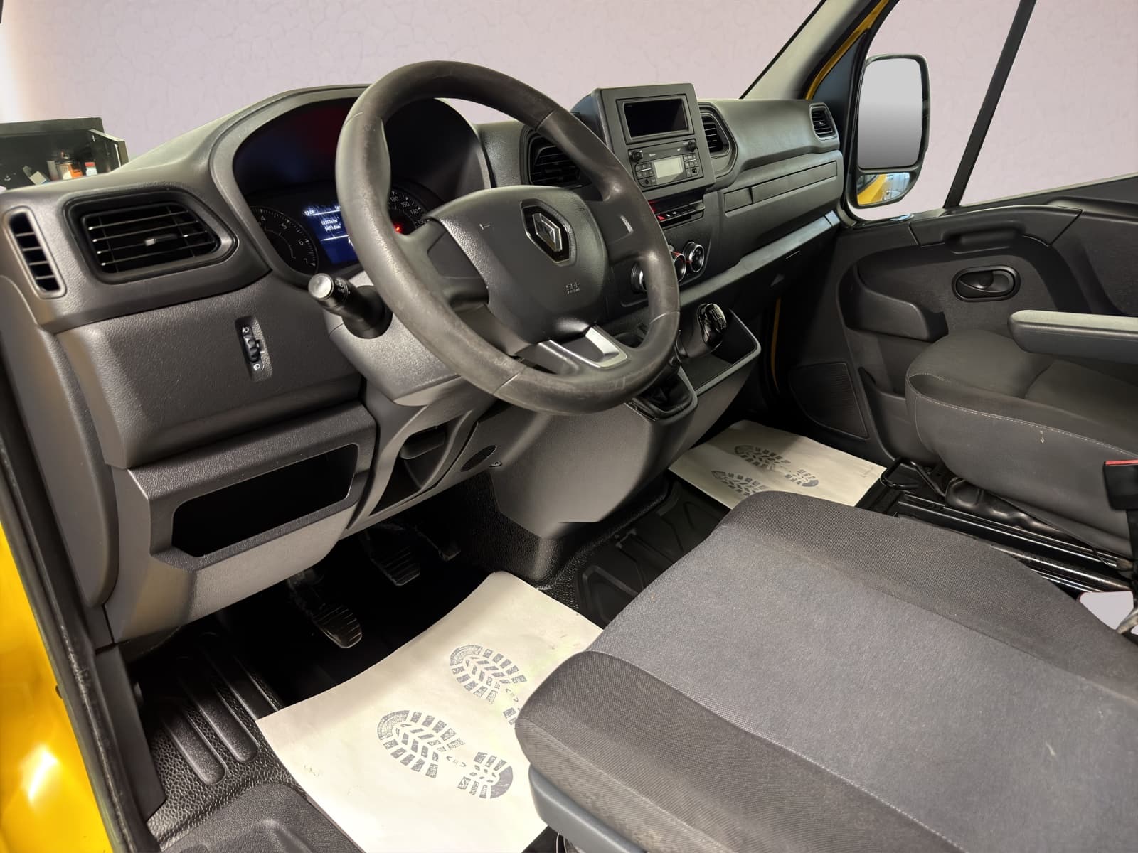RENAULT RENAULT Master T35 2.3dCi 135 L3H2 - Bild 17