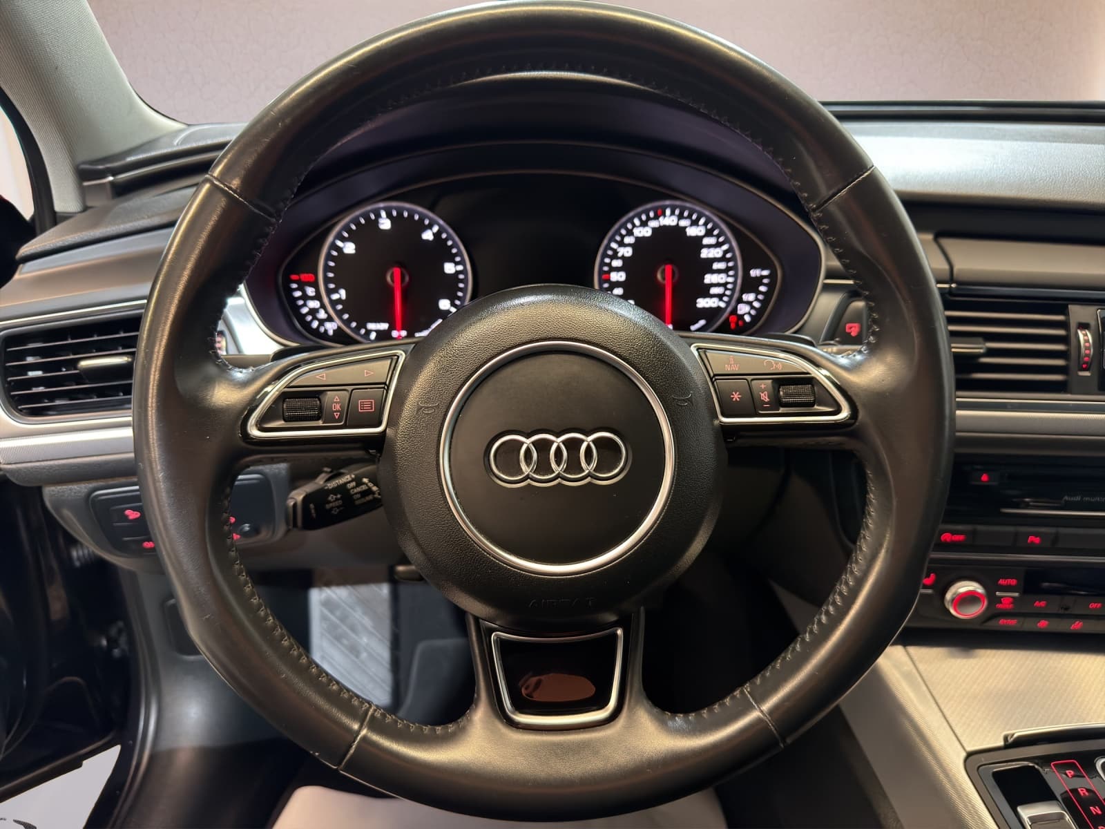 AUDI A6 Avant 3.0 TDI V6 quattro S-tronic - Bild 7