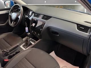 SKODA Octavia Combi 1.6 TDI Ambition - Bild 16