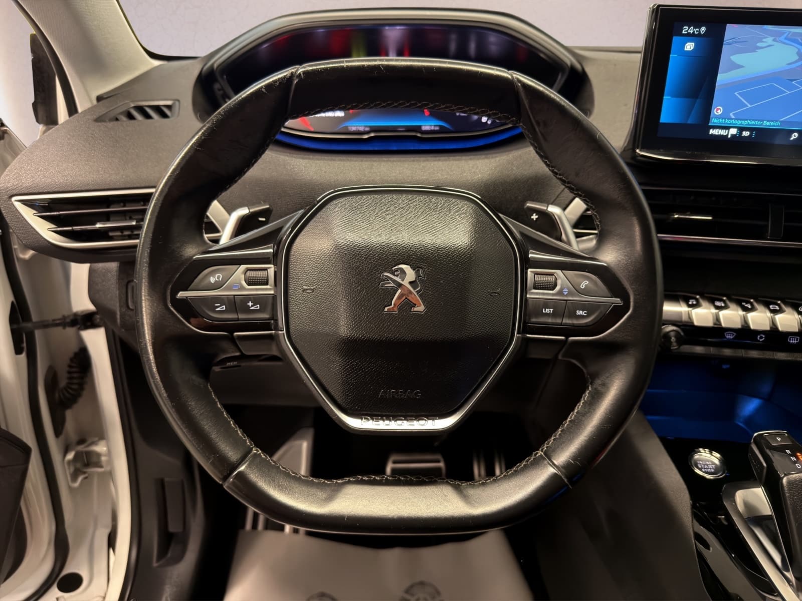 PEUGEOT 5008 1.5 BlueHDi Road Trip EAT8 - Bild 10