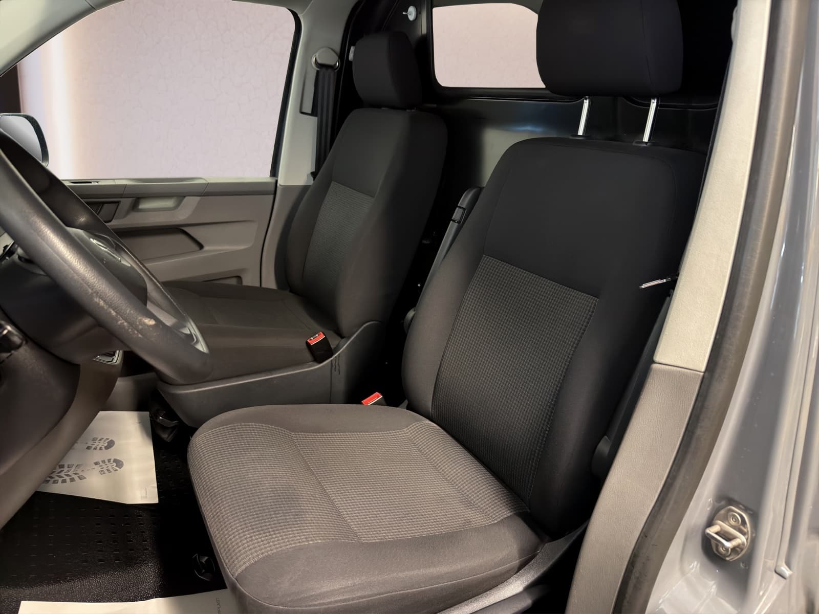 VW T6.1 2.0 TDI DSG Transporter (150PS) - Bild 15