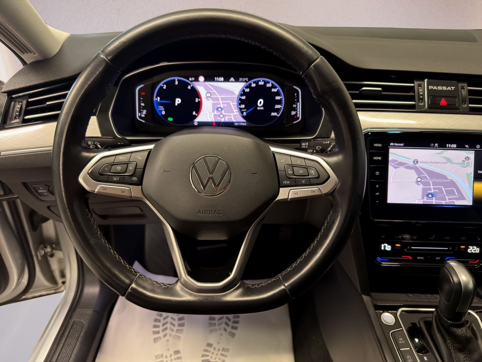 VW Passat Variant 2.0 TDI Business DSG - Bild 9