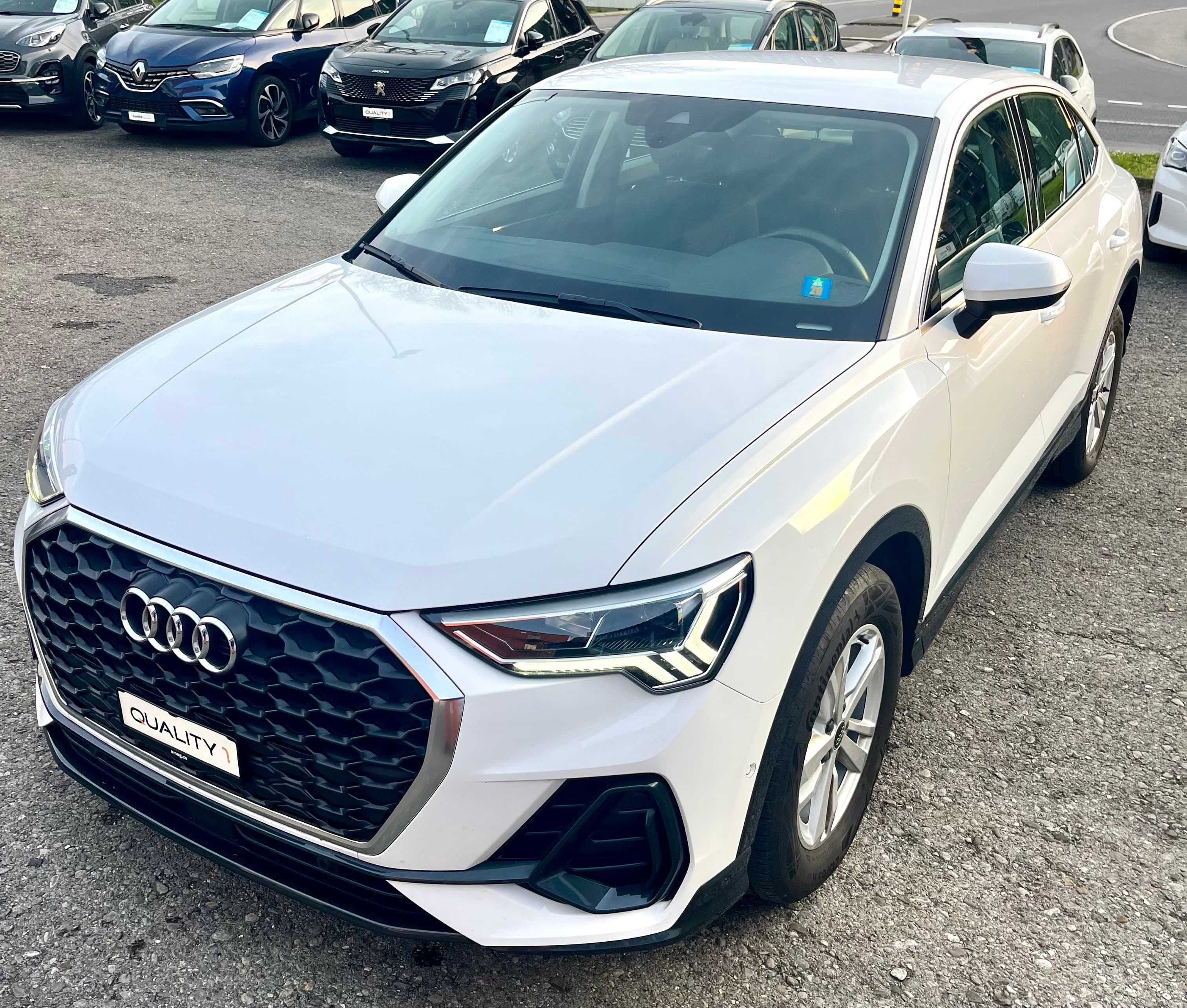 AUDI Q3 Sportback 35 TFSI S-tronic**CH Auto** - Bild 12