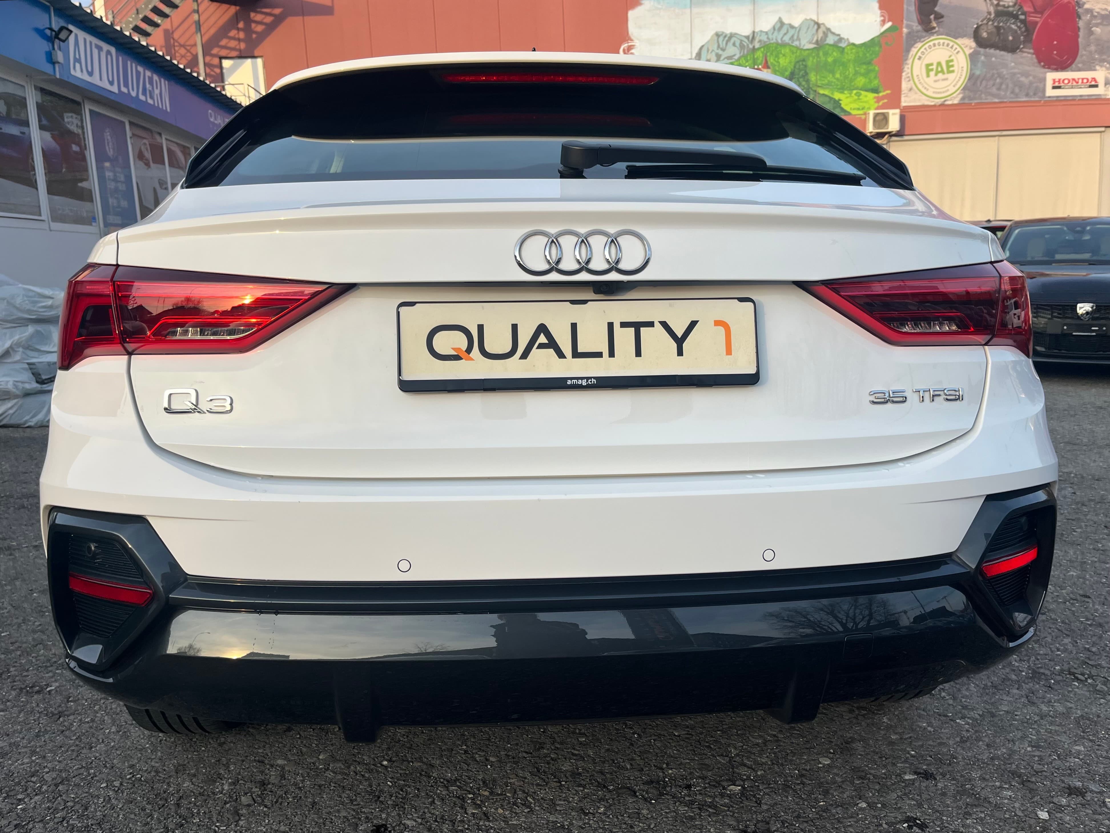 AUDI Q3 Sportback 35 TFSI S-tronic**CH Auto** - Bild 5