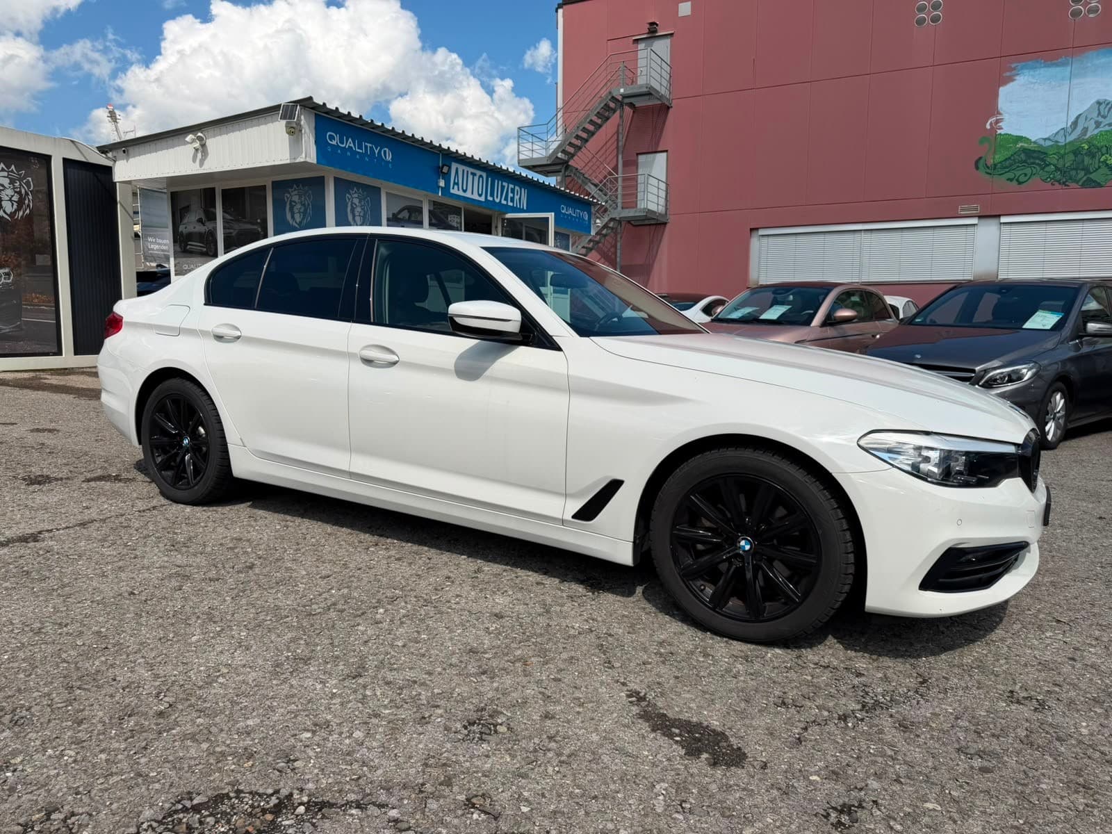 BMW 520i Sport Line M-Paket Steptronic - Bild 4