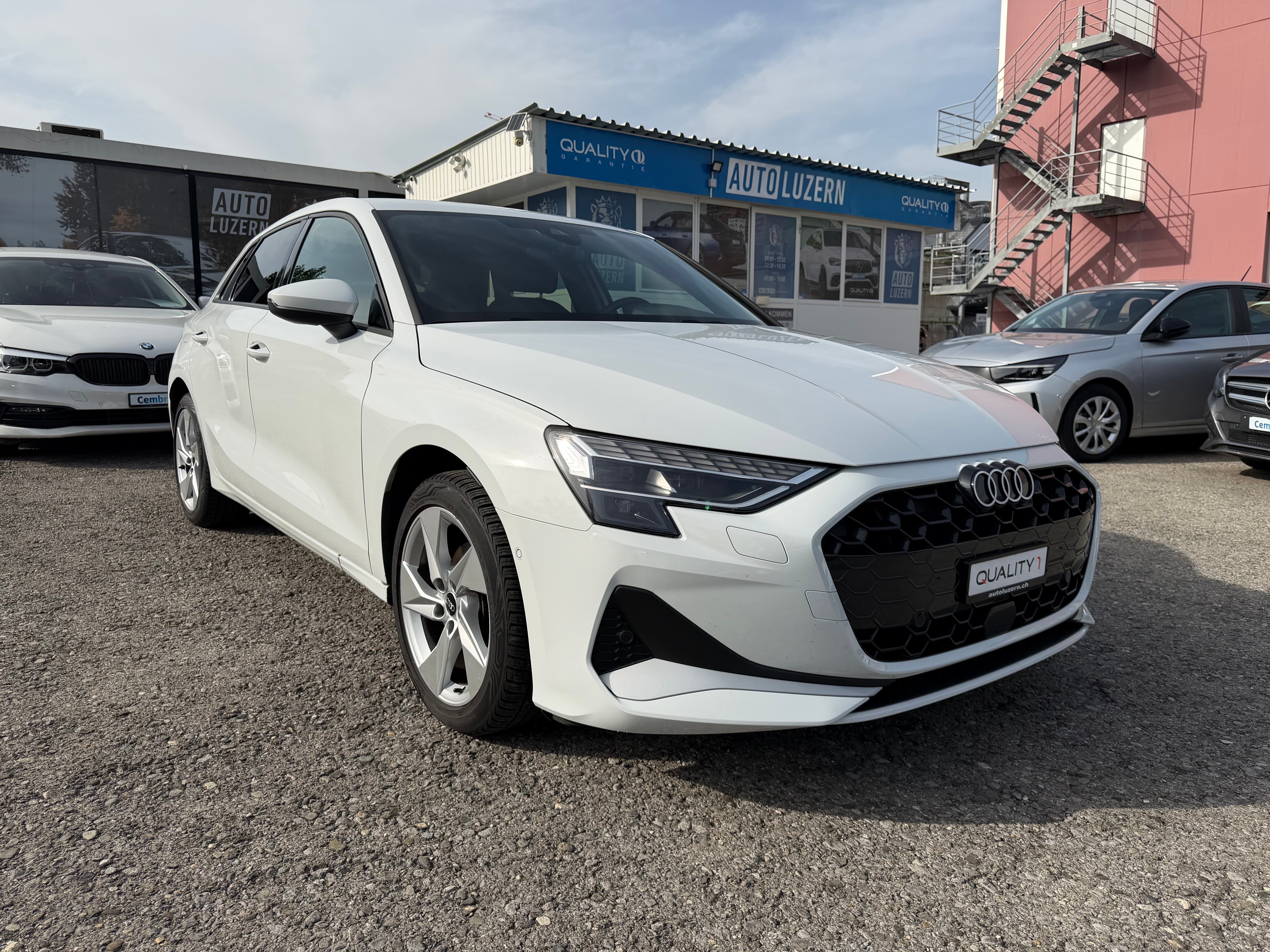AUDI Audi A3 Sportback Advanced 30 TFSI S tronic 1.5TSI - Bild 6