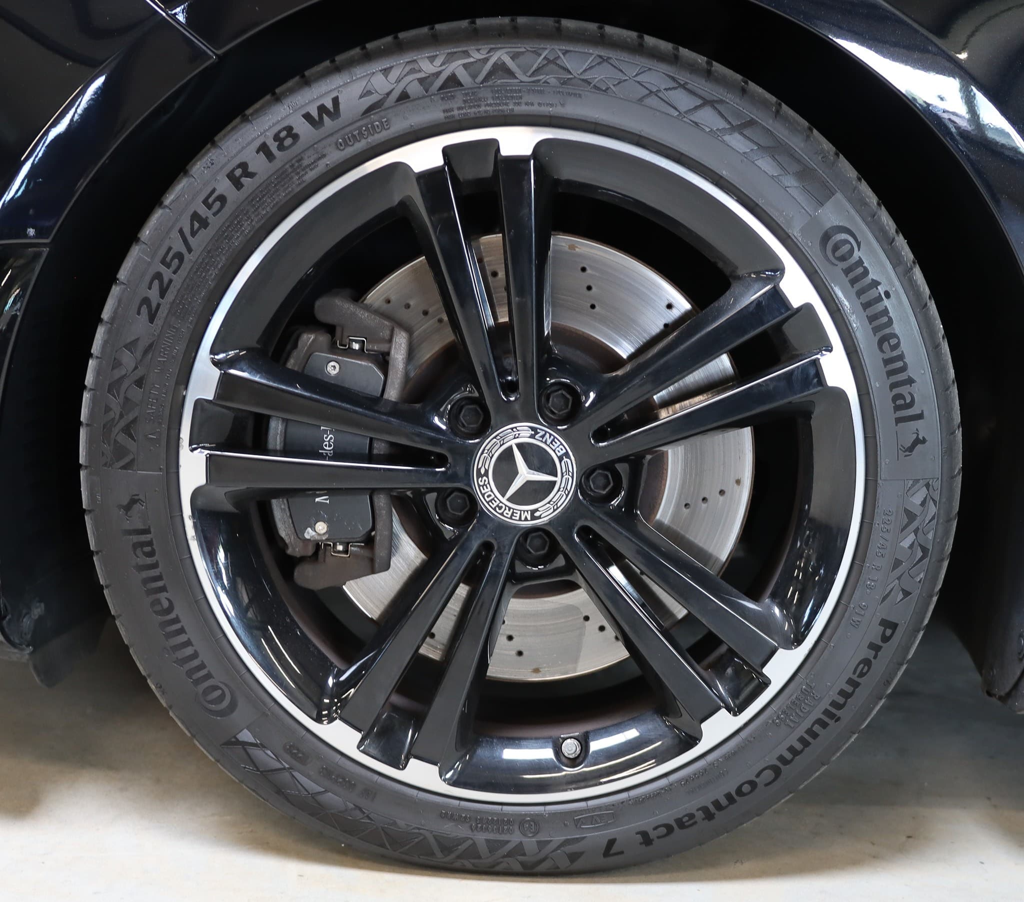 MERCEDES-BENZ A 250 4Matic AMG Line 4Matic 7G-DCT - Bild 9