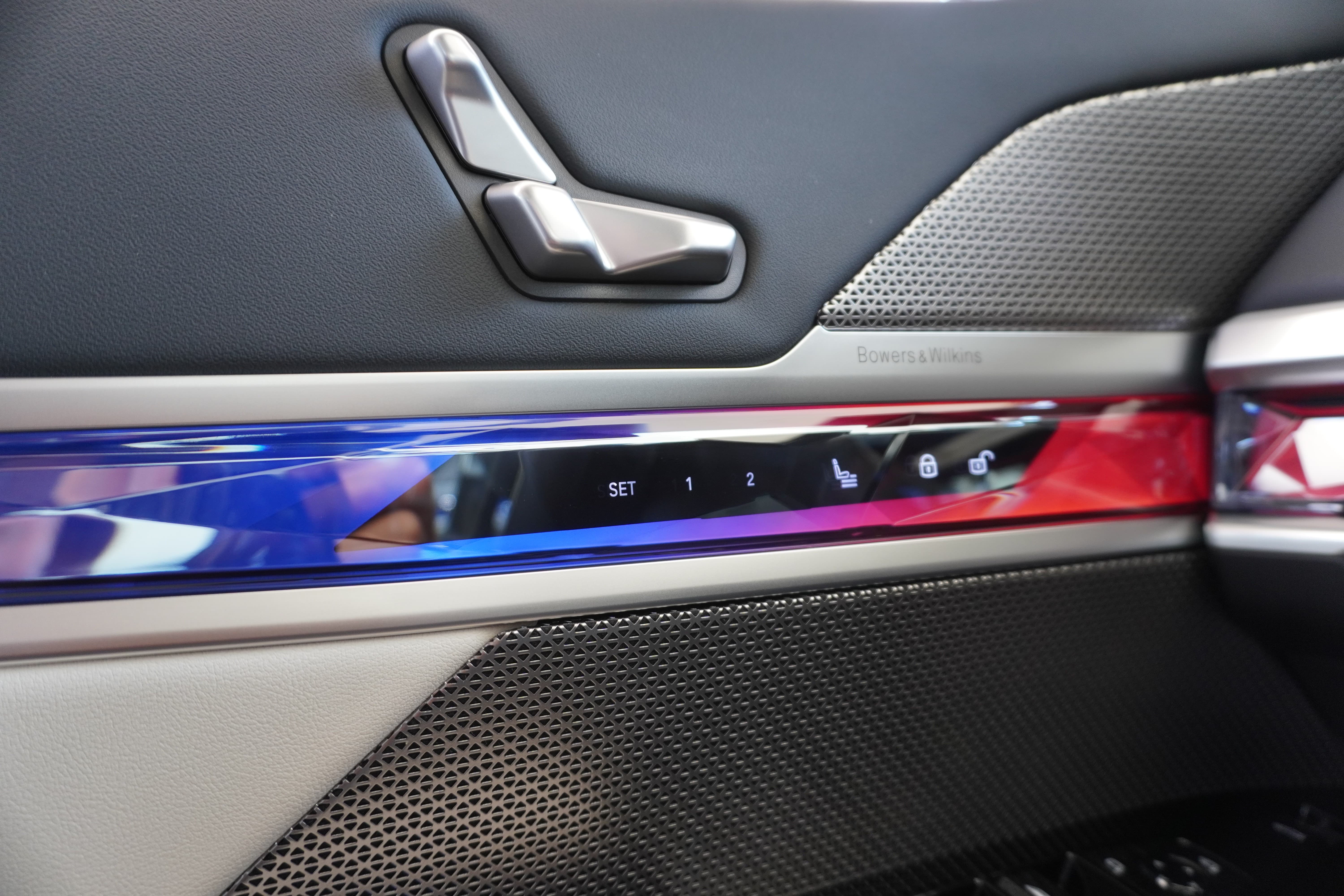 BMW 740d xDrive 48V Steptronic LUXURY!!! - Bild 53