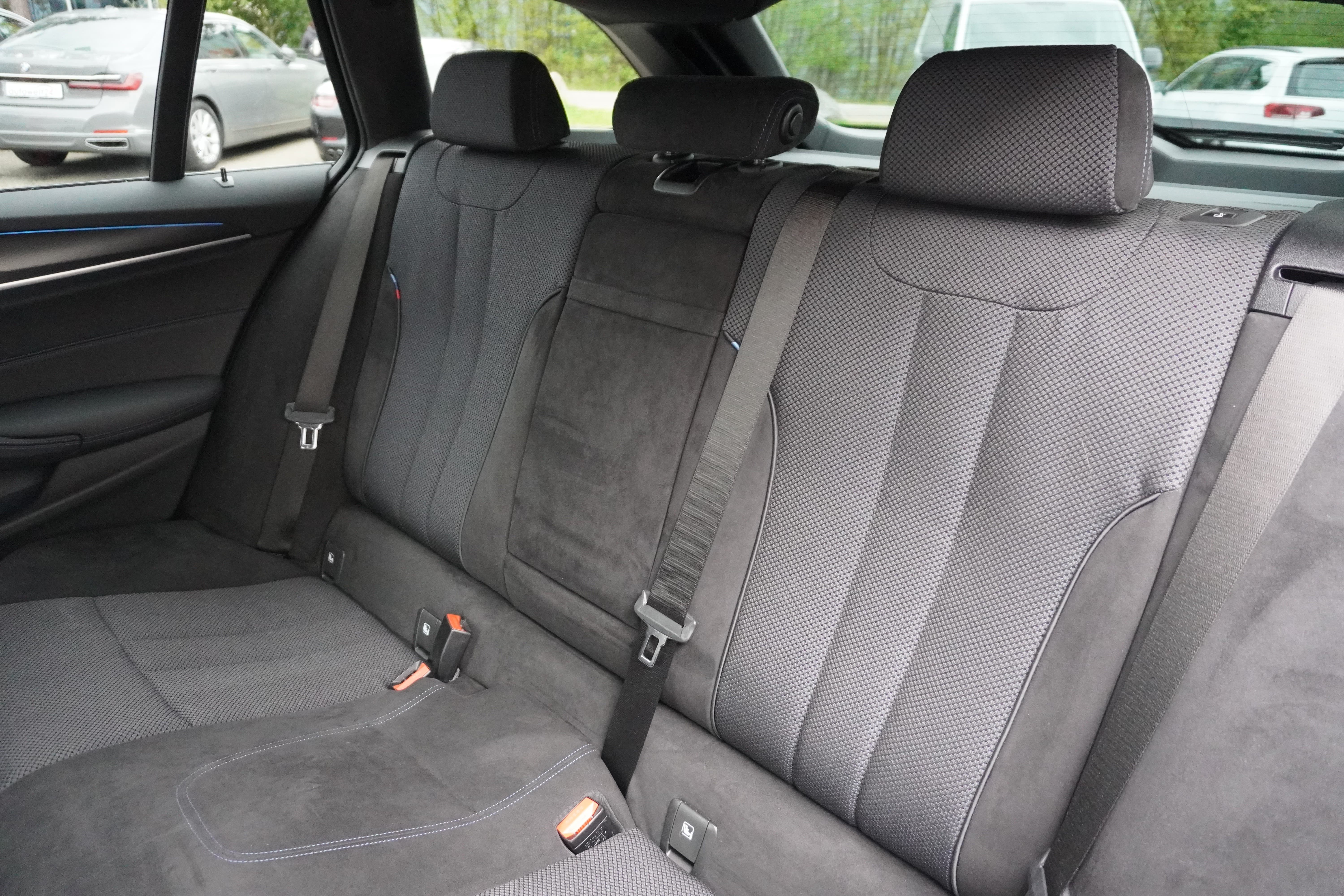 BMW 530e xDrive Touring M Sport Steptronic - Bild 17