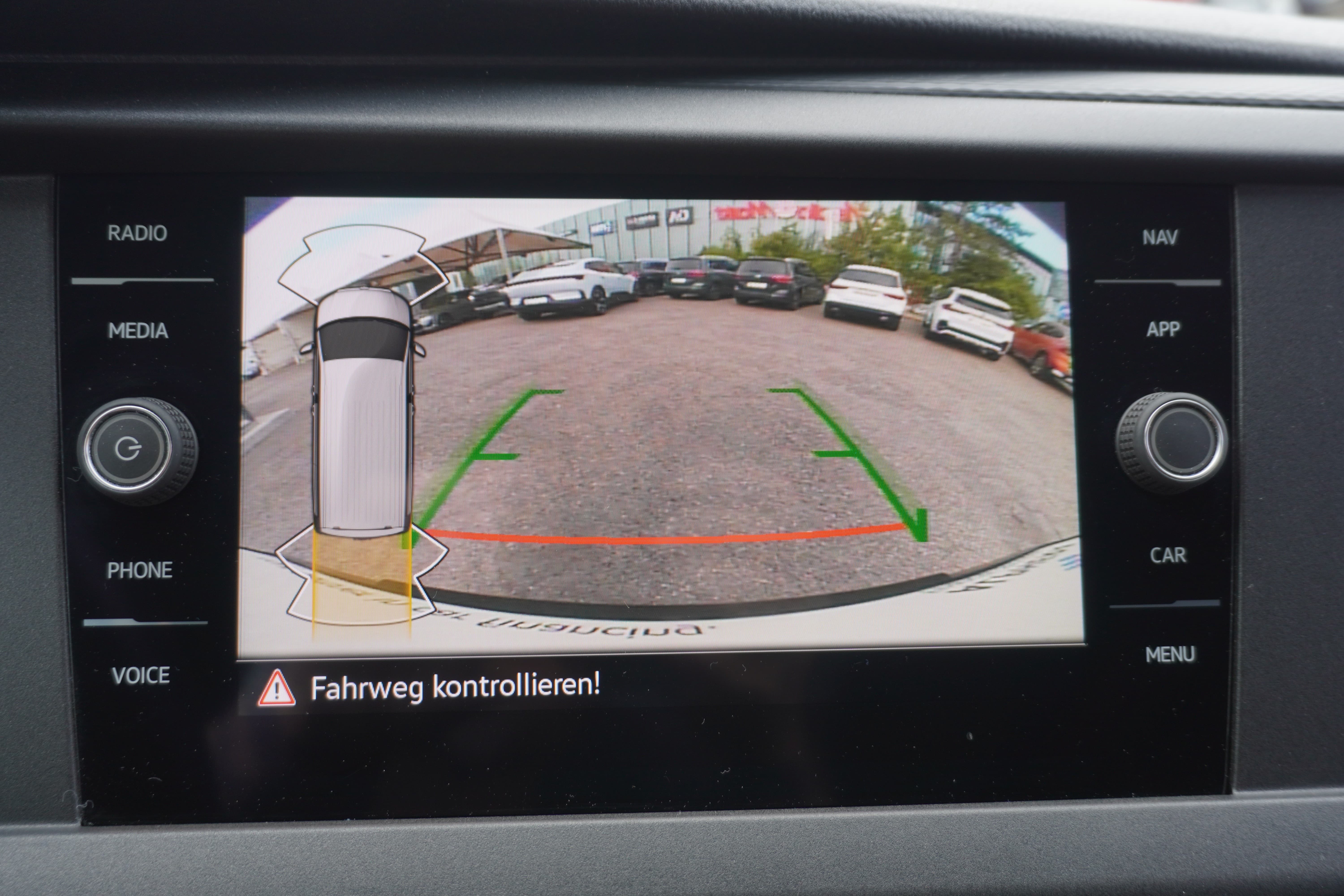 VW T6.1 2.0 TDI DSG EINBAUSCHRÄNKE!!! - Bild 18