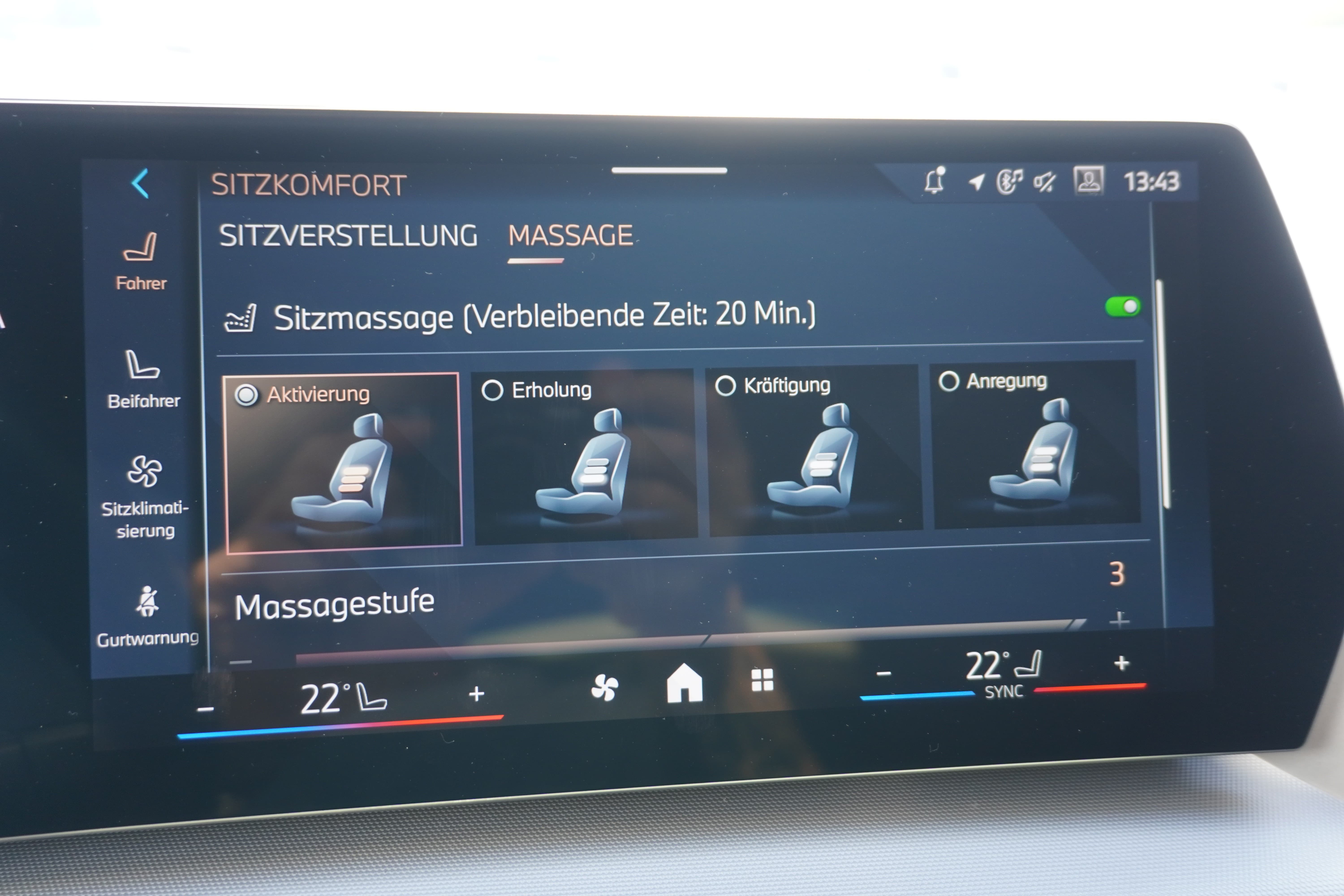 BMW 218d Active Tourer DKG - Bild 32