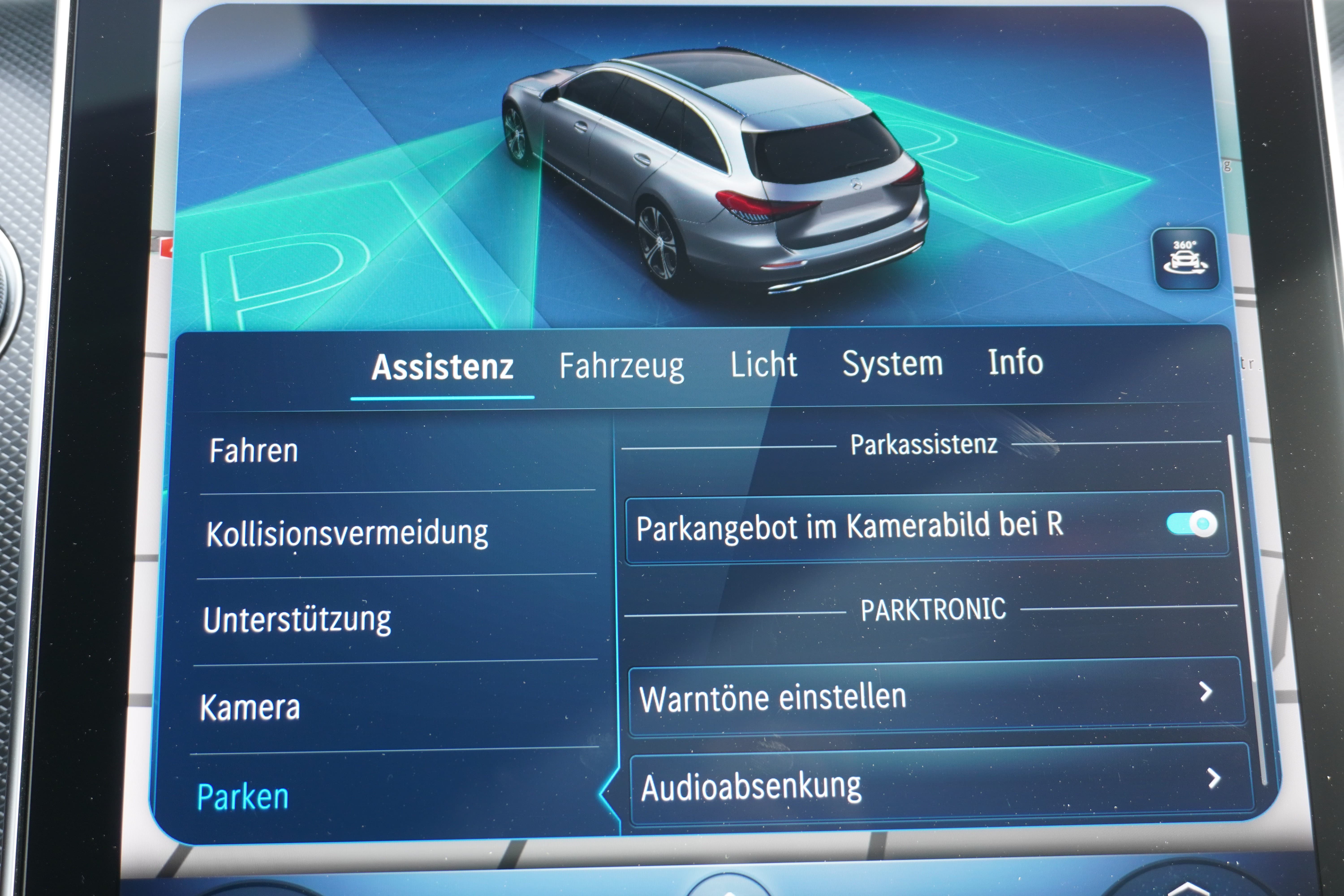 MERCEDES-BENZ C 200 d T - Bild 29