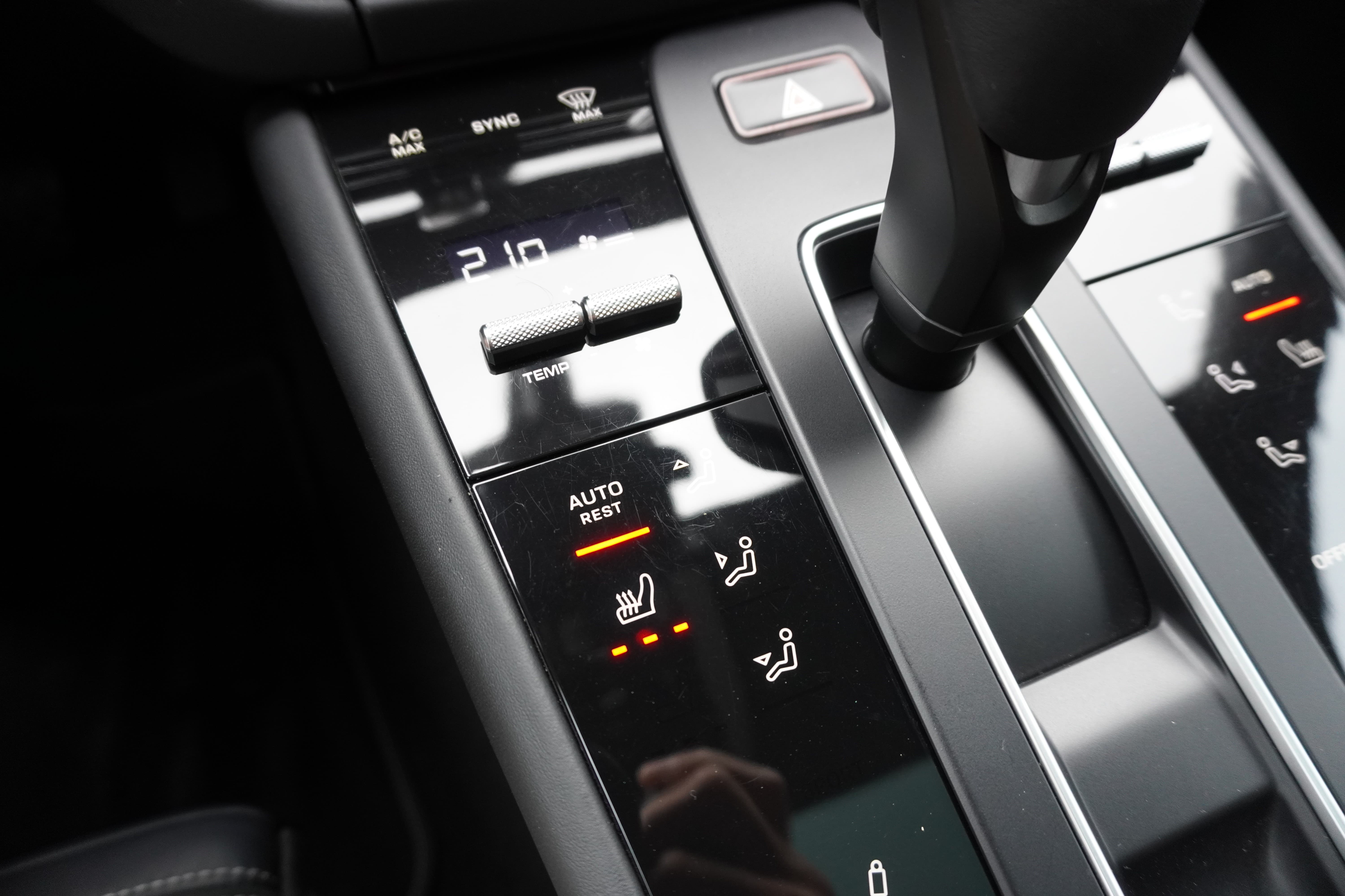 PORSCHE Macan GTS PDK - Bild 22