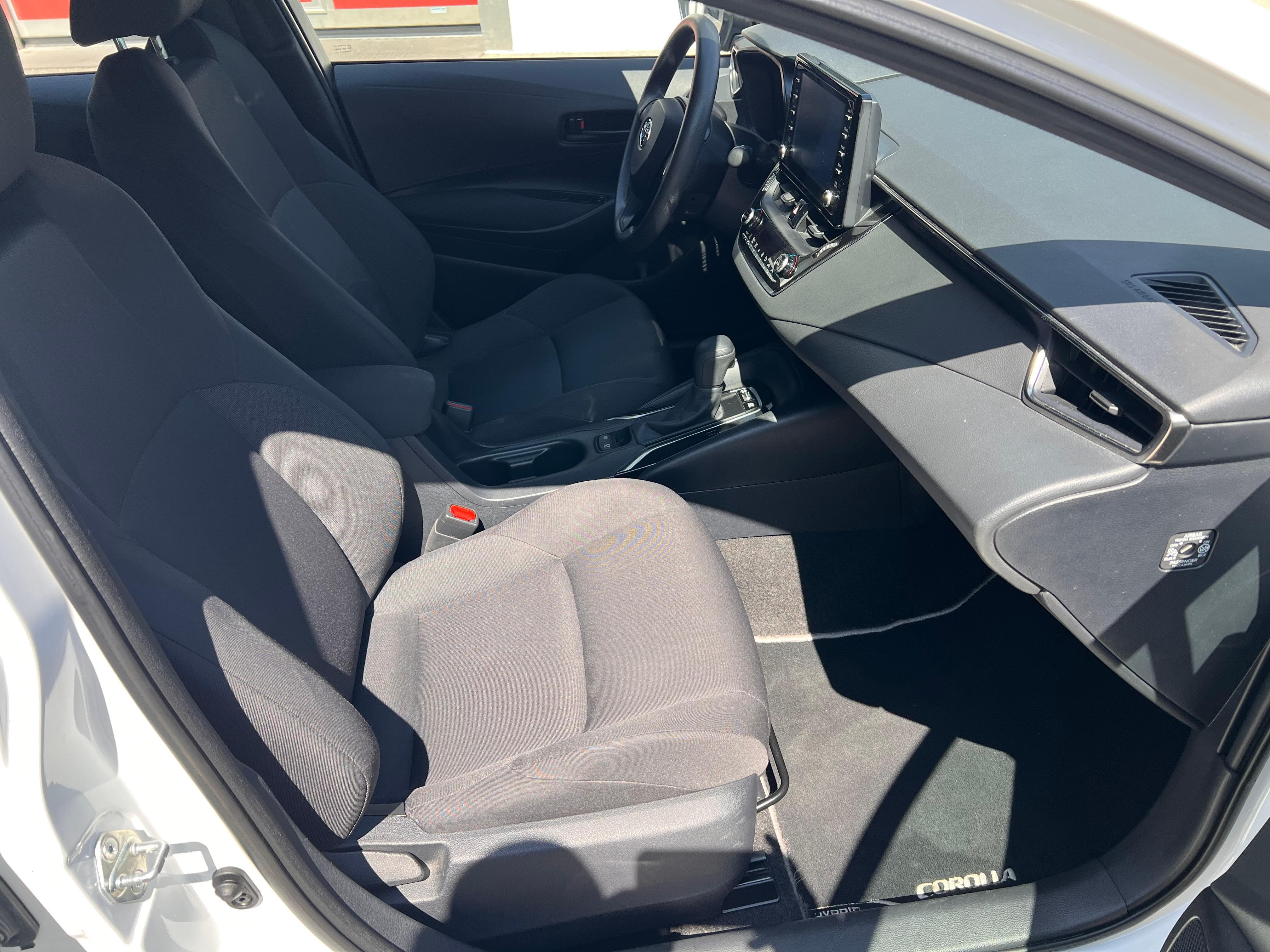 TOYOTA Corolla Touring Sports 1.8 HSD Active - Bild 13