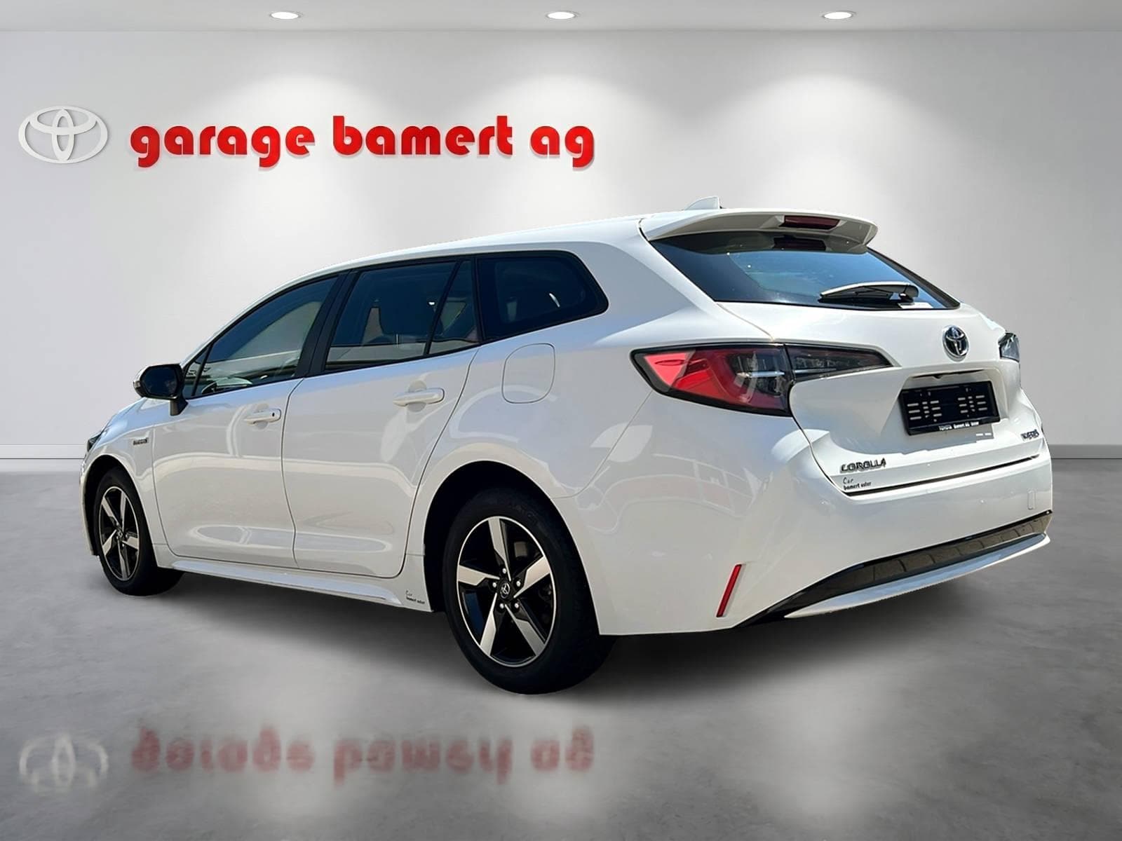 TOYOTA Corolla Touring Sports 1.8 HSD Active - Bild 4