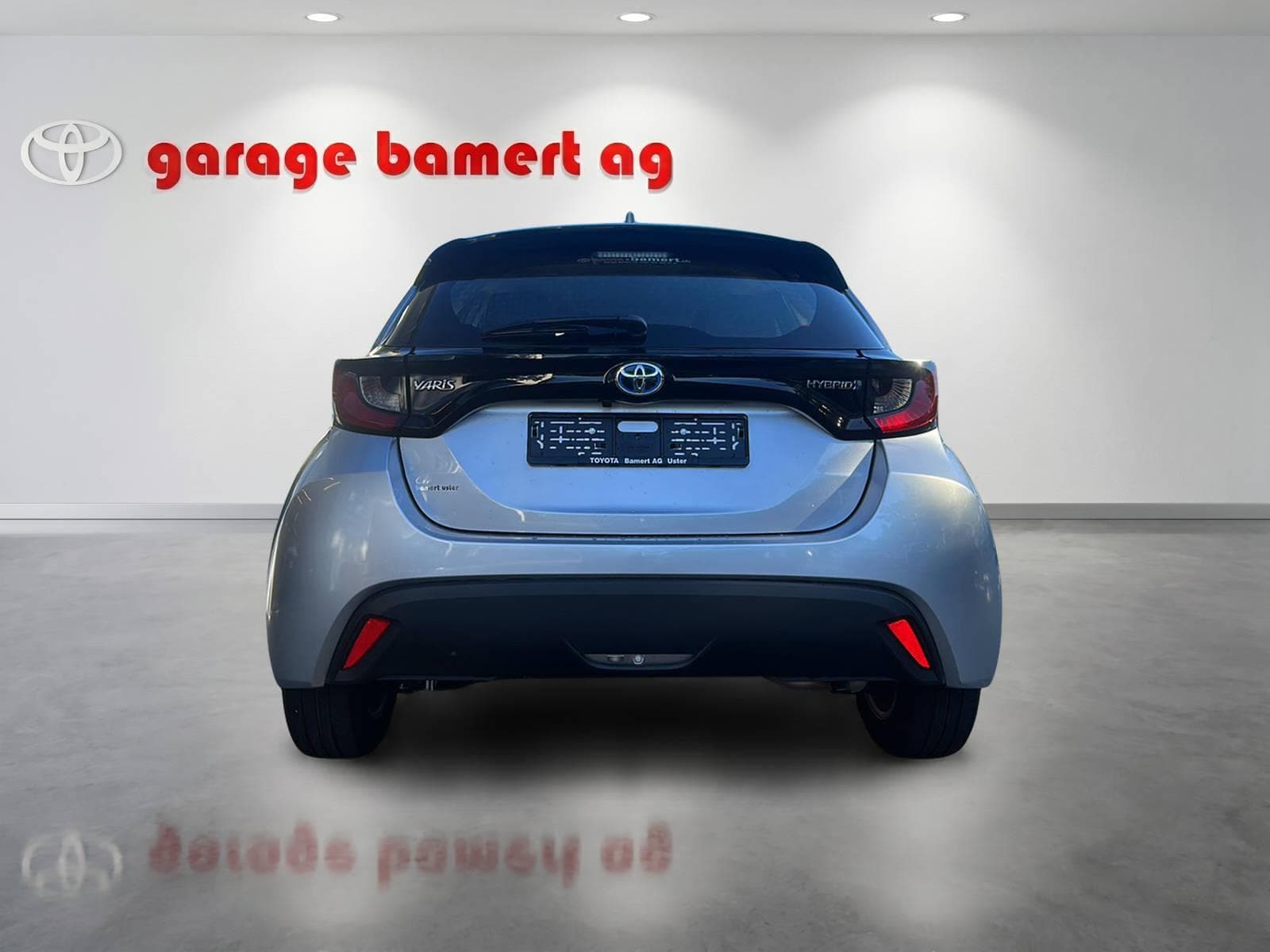 TOYOTA Yaris 1.5 VVT-i HSD Comfort - Bild 5
