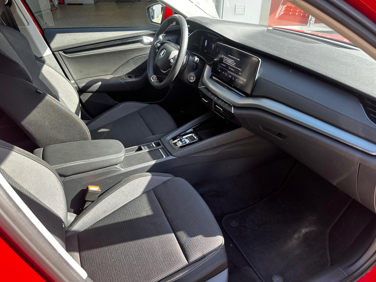 SKODA Octavia Combi 2.0 TDI 150 Ambition DSG - Bild 13