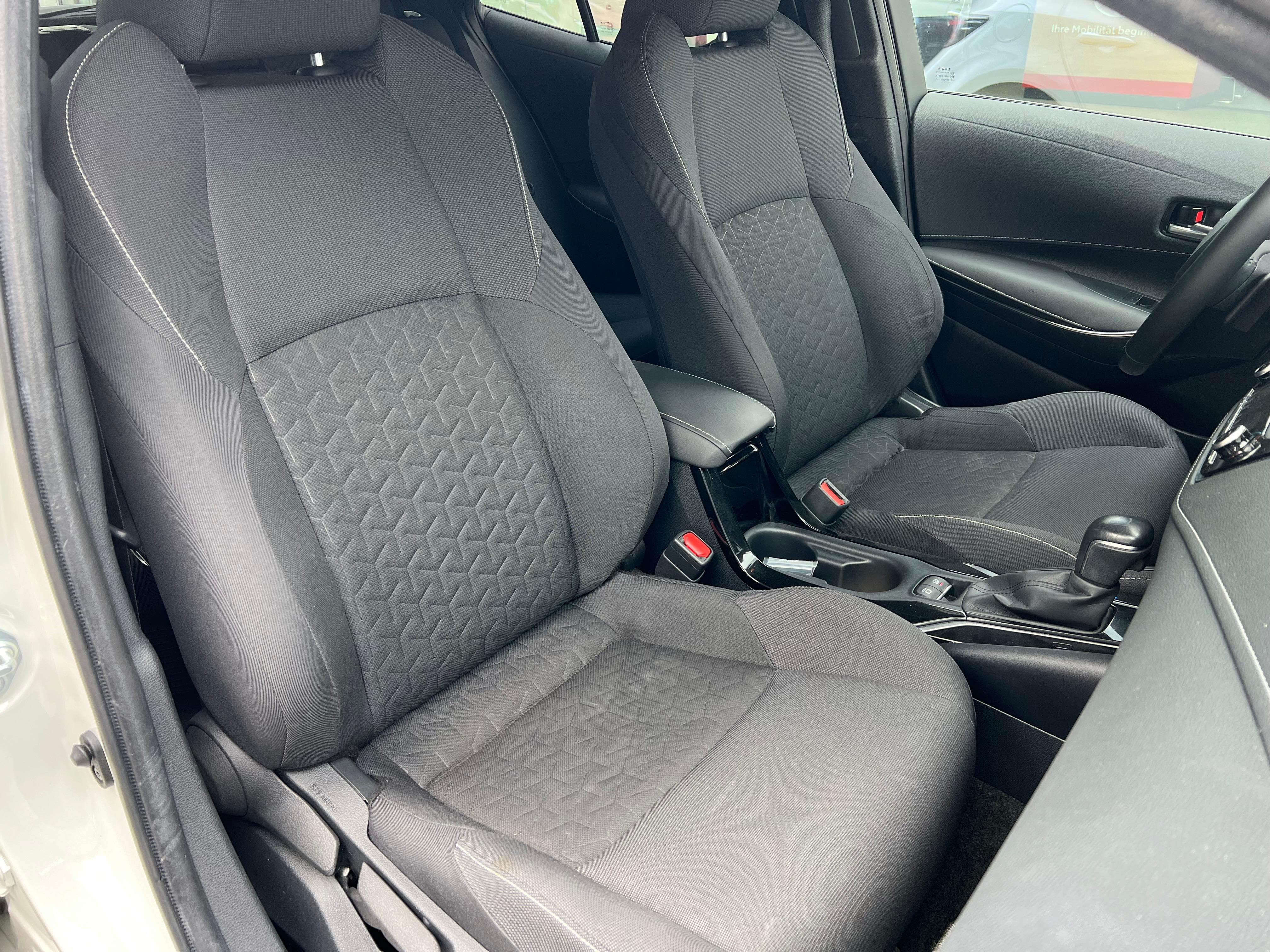 TOYOTA Corolla 2.0 HSD Trend - Bild 14