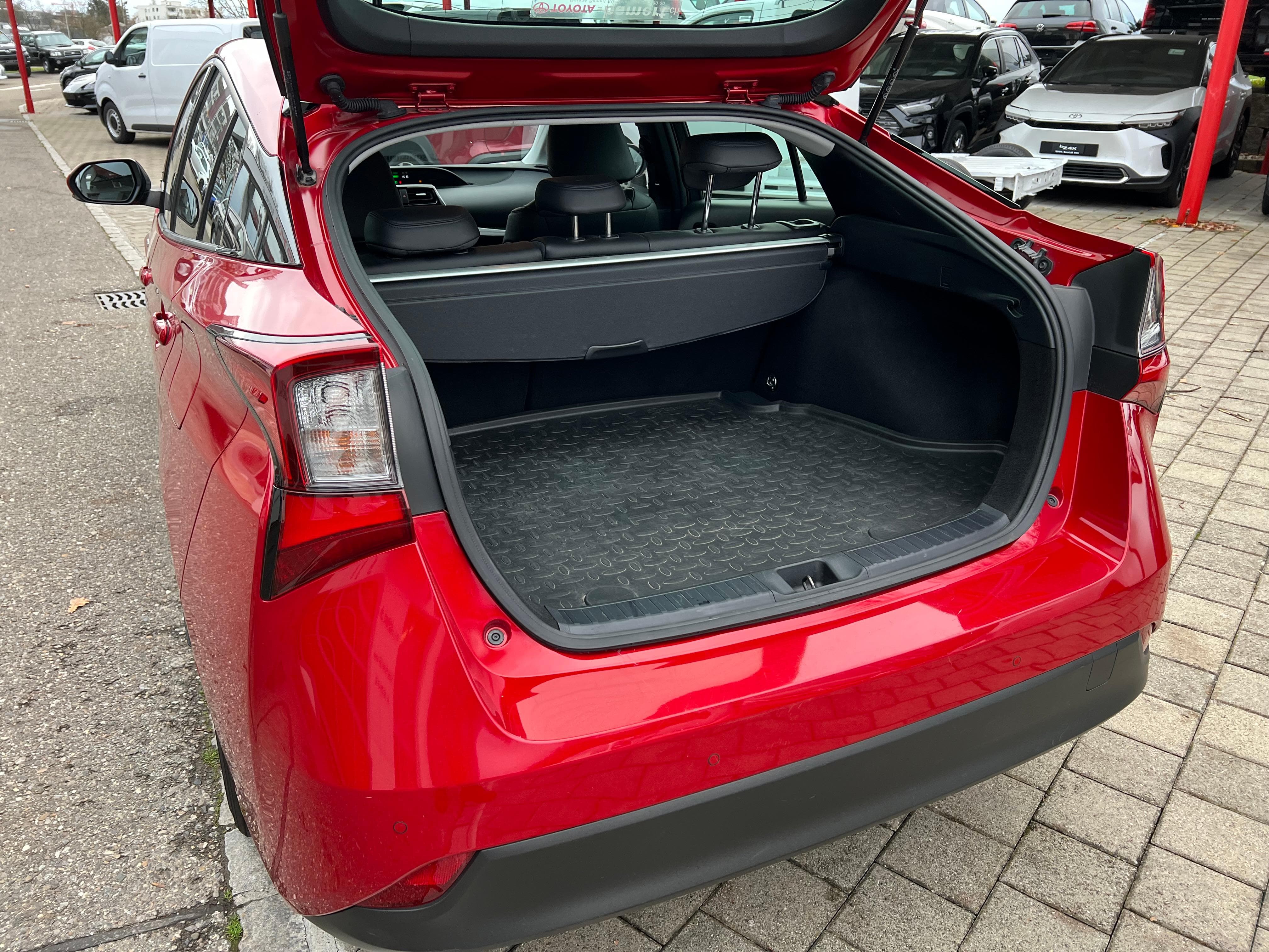 TOYOTA Prius 1.8 VVTi HSD Premium AWD-i - Bild 7