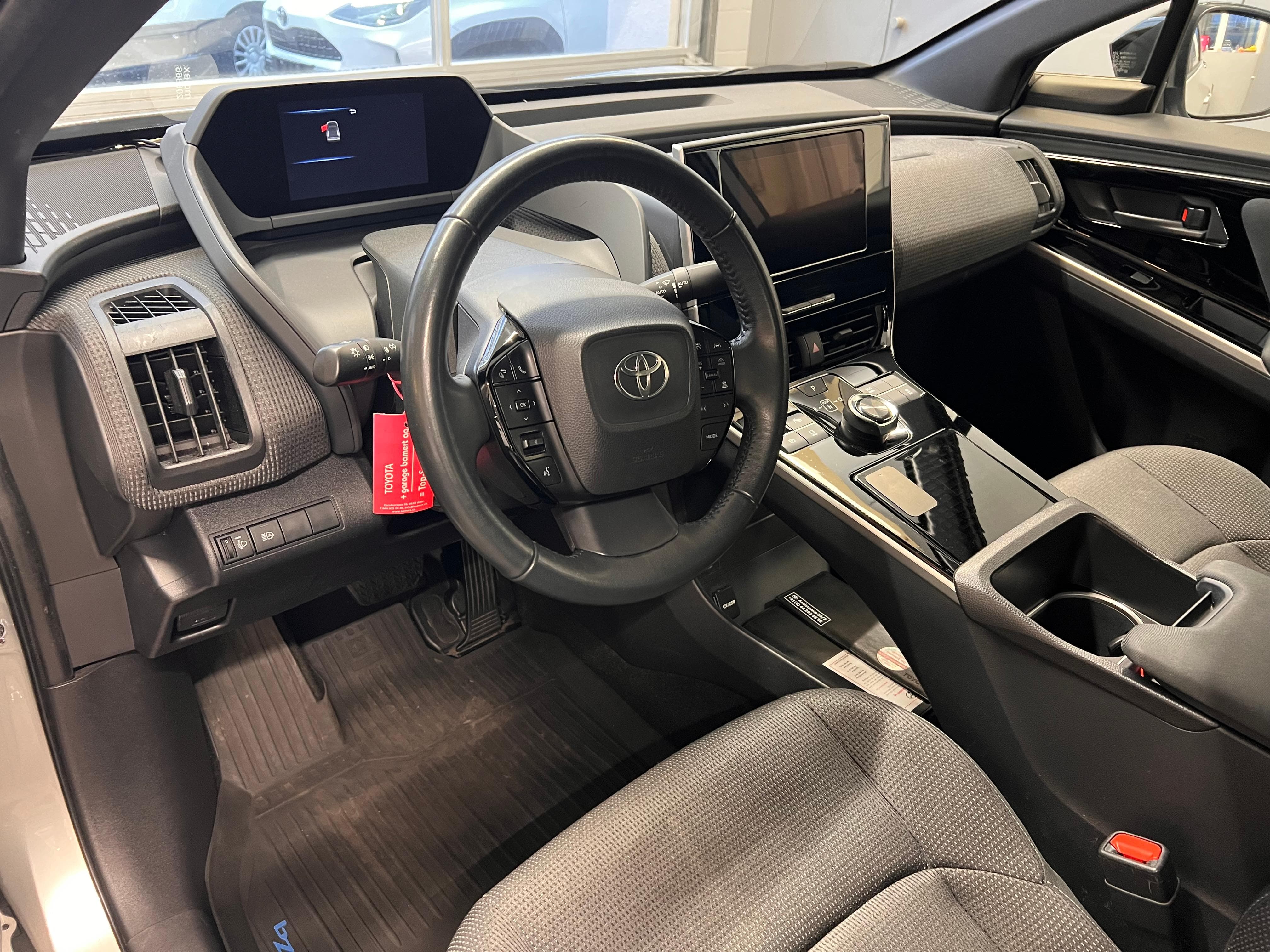 TOYOTA bZ4X Trend - Bild 8