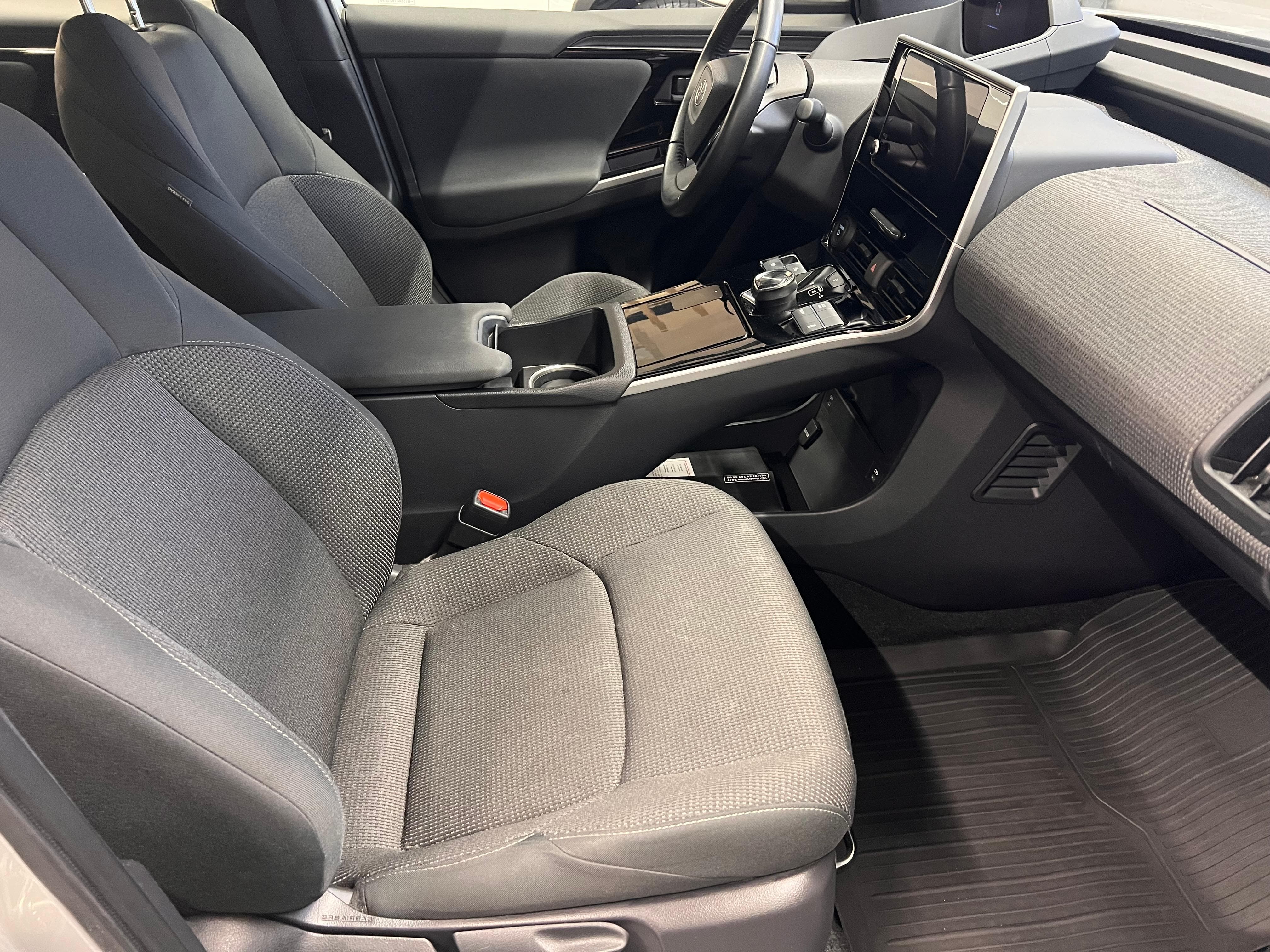 TOYOTA bZ4X Trend - Bild 14