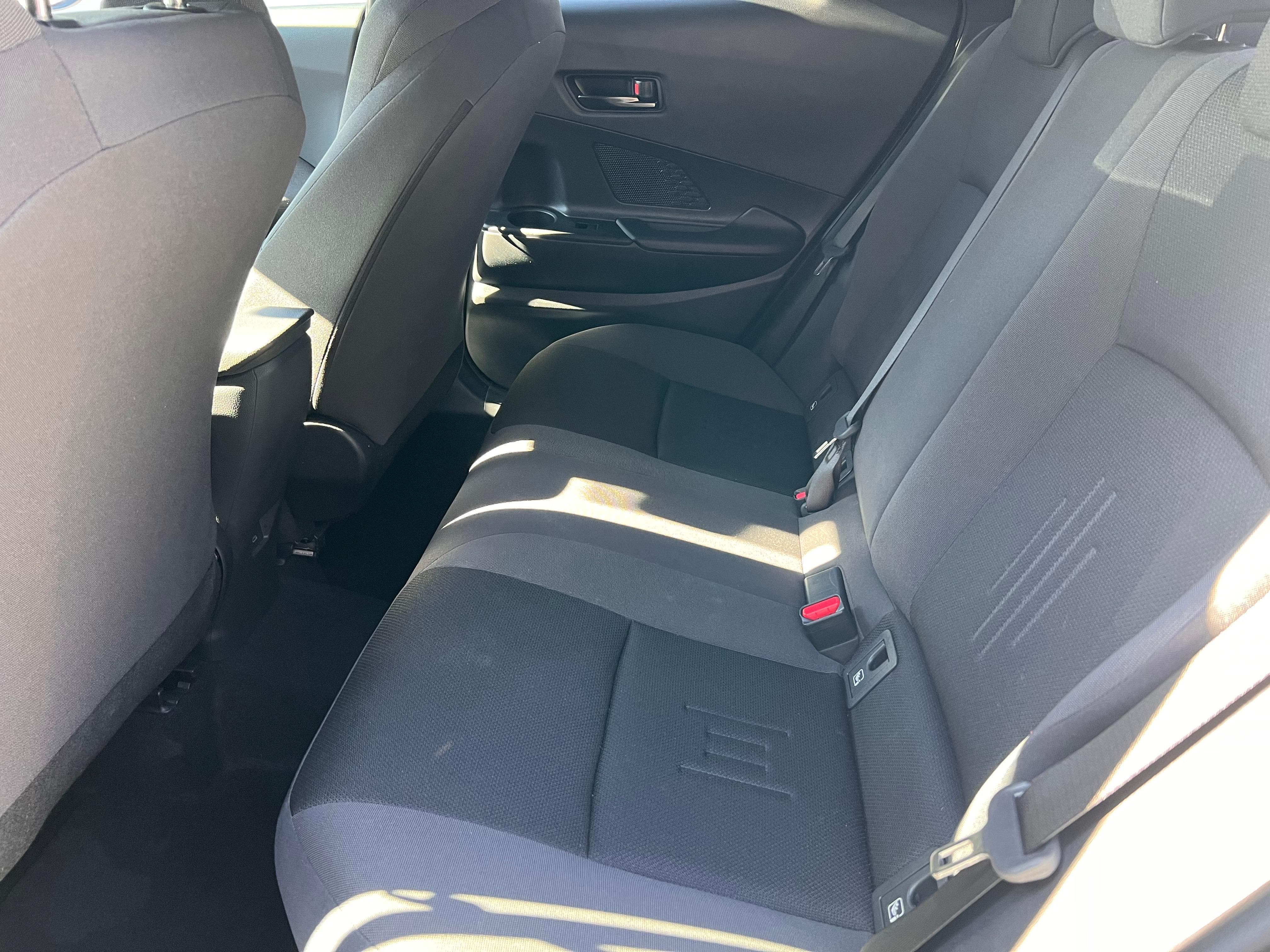 TOYOTA C-HR 1.8 HEV Trend - Bild 11