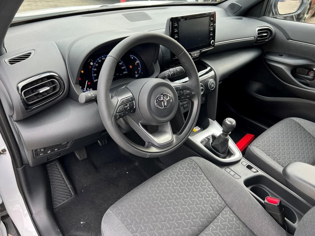 TOYOTA Yaris Cross 1.5 VVT-iE Trend - Bild 8