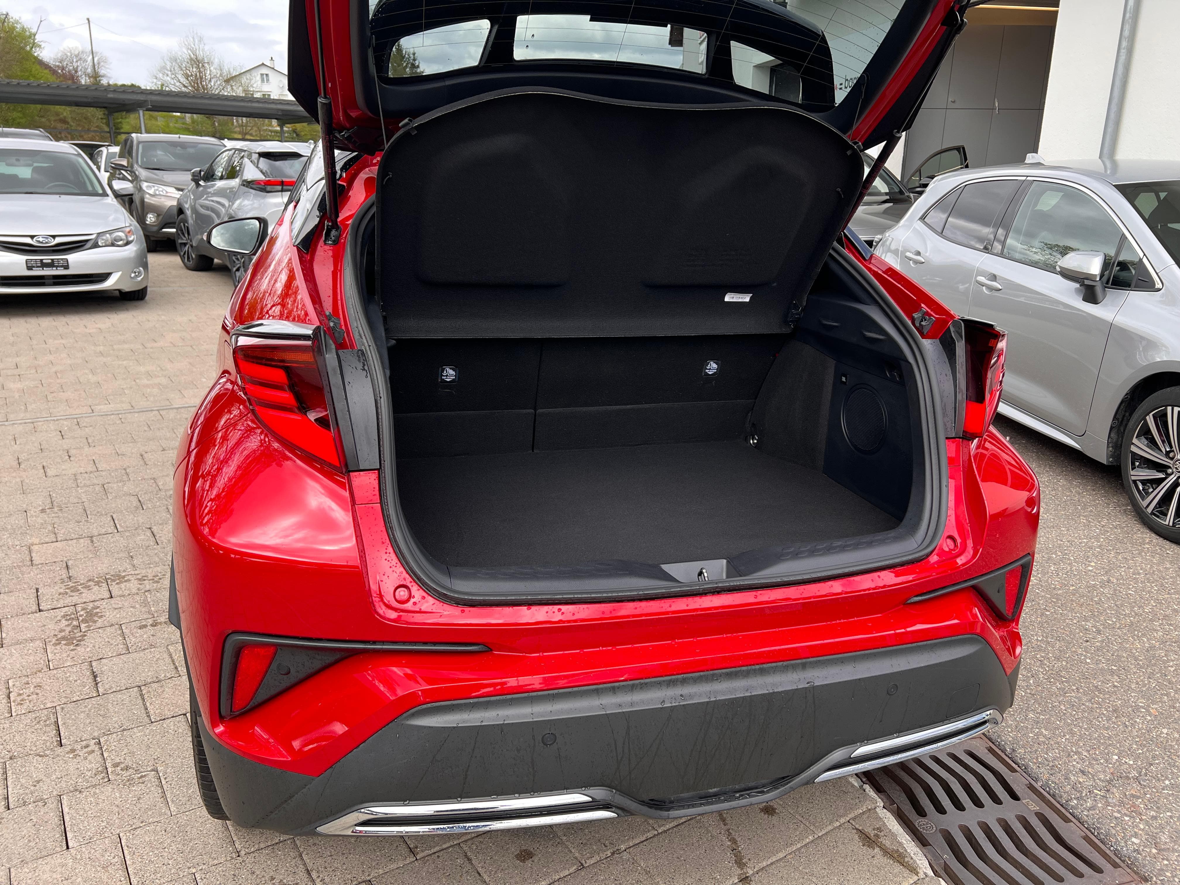 TOYOTA C-HR 2.0 VVTi HSD Trend - Bild 7