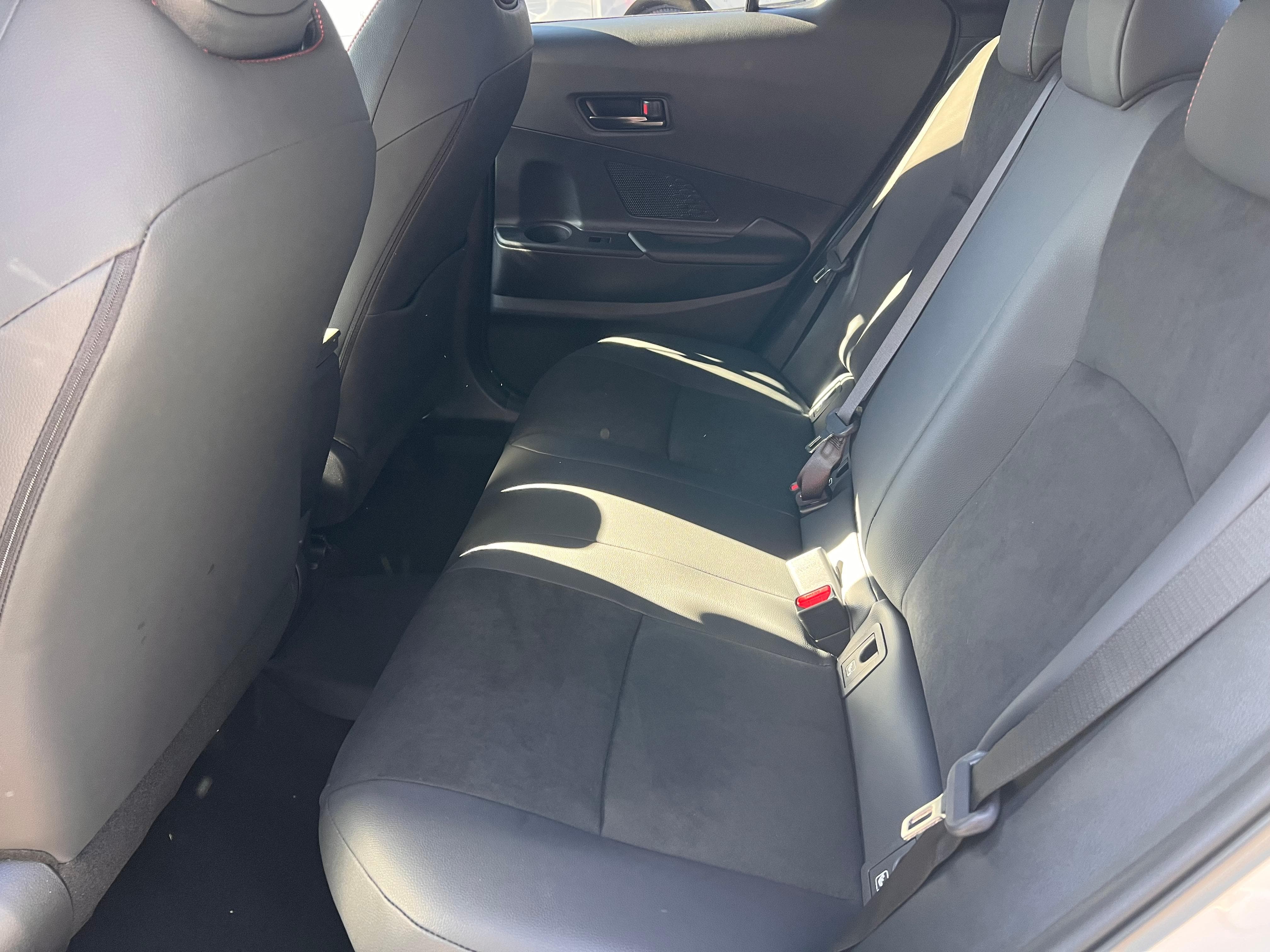TOYOTA C-HR 2.0 PHEV GR Sport - Bild 11