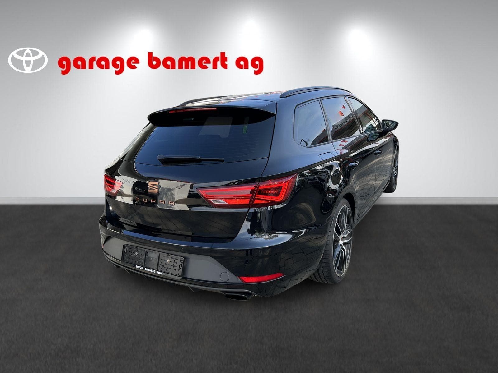 SEAT Leon ST 2.0 TSI 300 Cupra 4Drive DSG - Bild 6