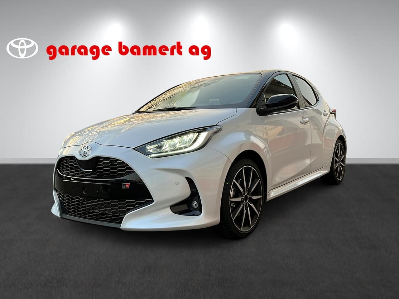 TOYOTA Yaris 1.5 VVT-i HSD GR Sport
