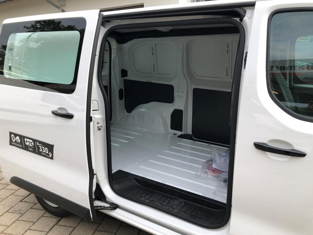 TOYOTA PROACE Van L1 75KWh Active - Bild 7