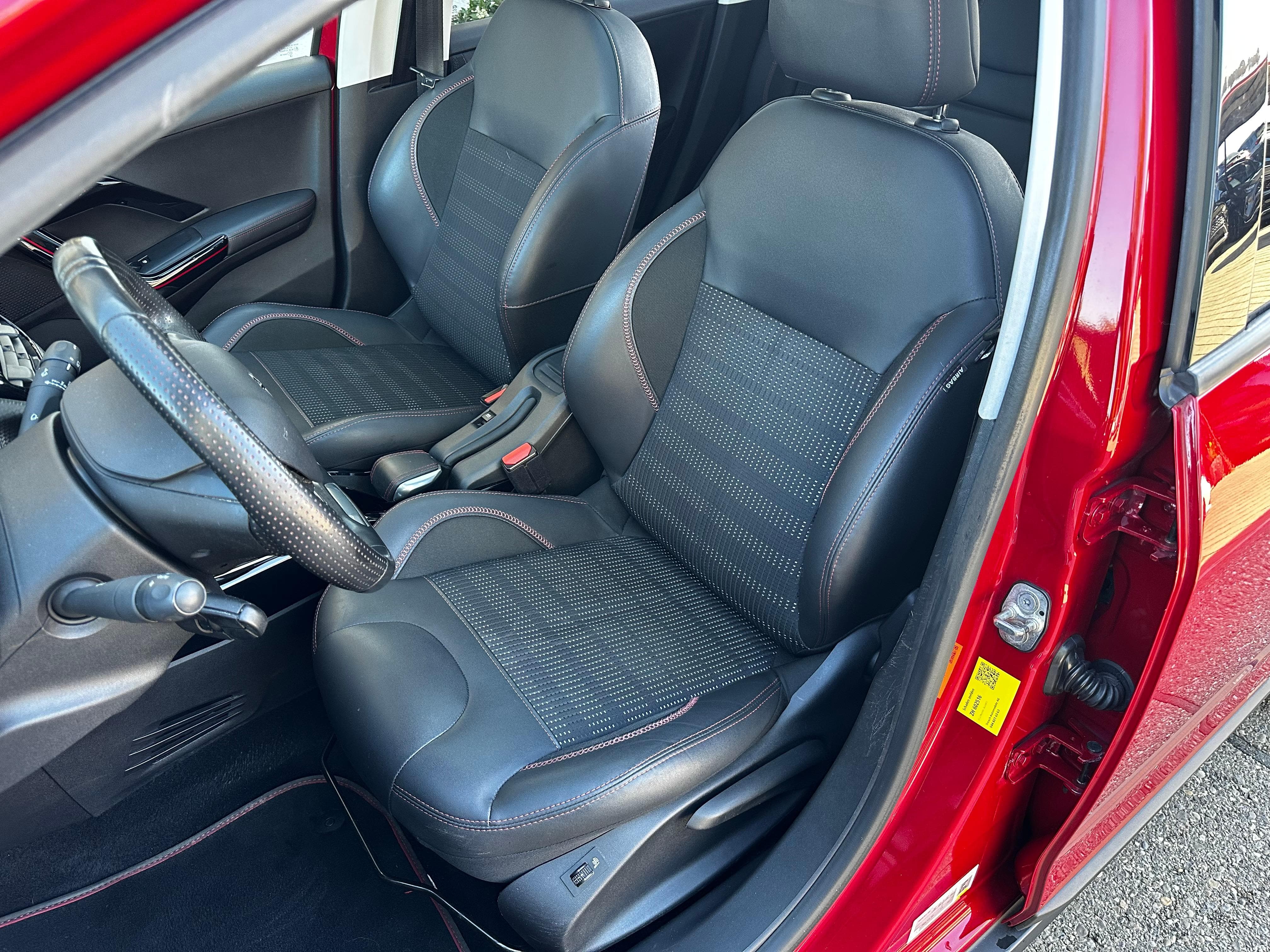 PEUGEOT 2008 1.2 PureTech 110 GT Line S/S - Bild 10