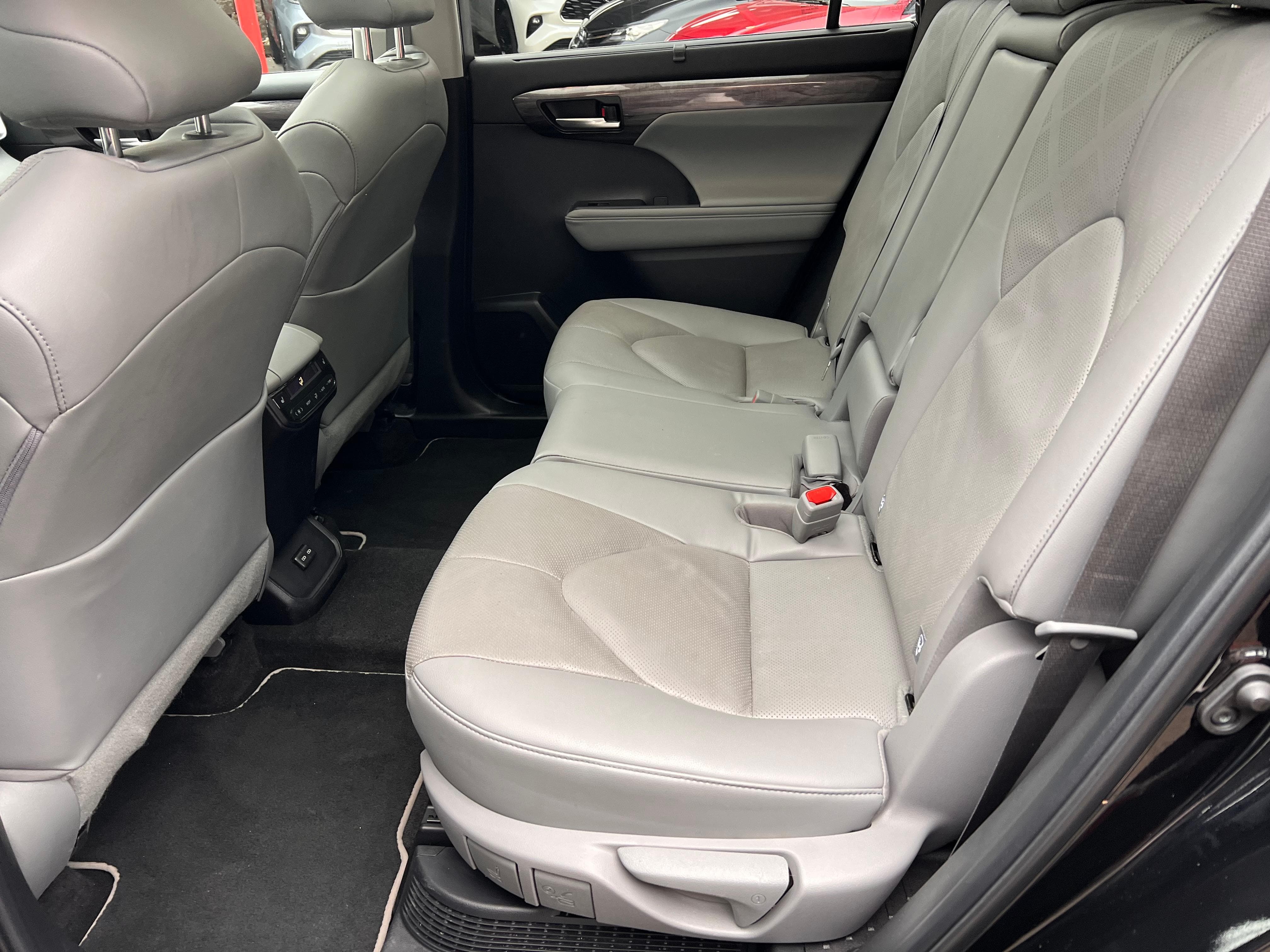 TOYOTA Highlander 2.5 HSD Premium - Bild 11