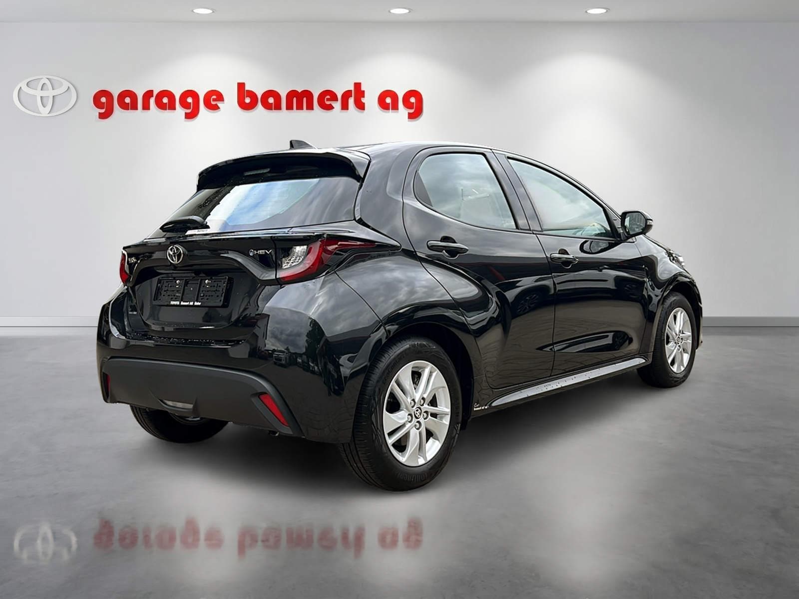 TOYOTA Yaris 1.5 VVT-i HSD Comfort - Bild 6