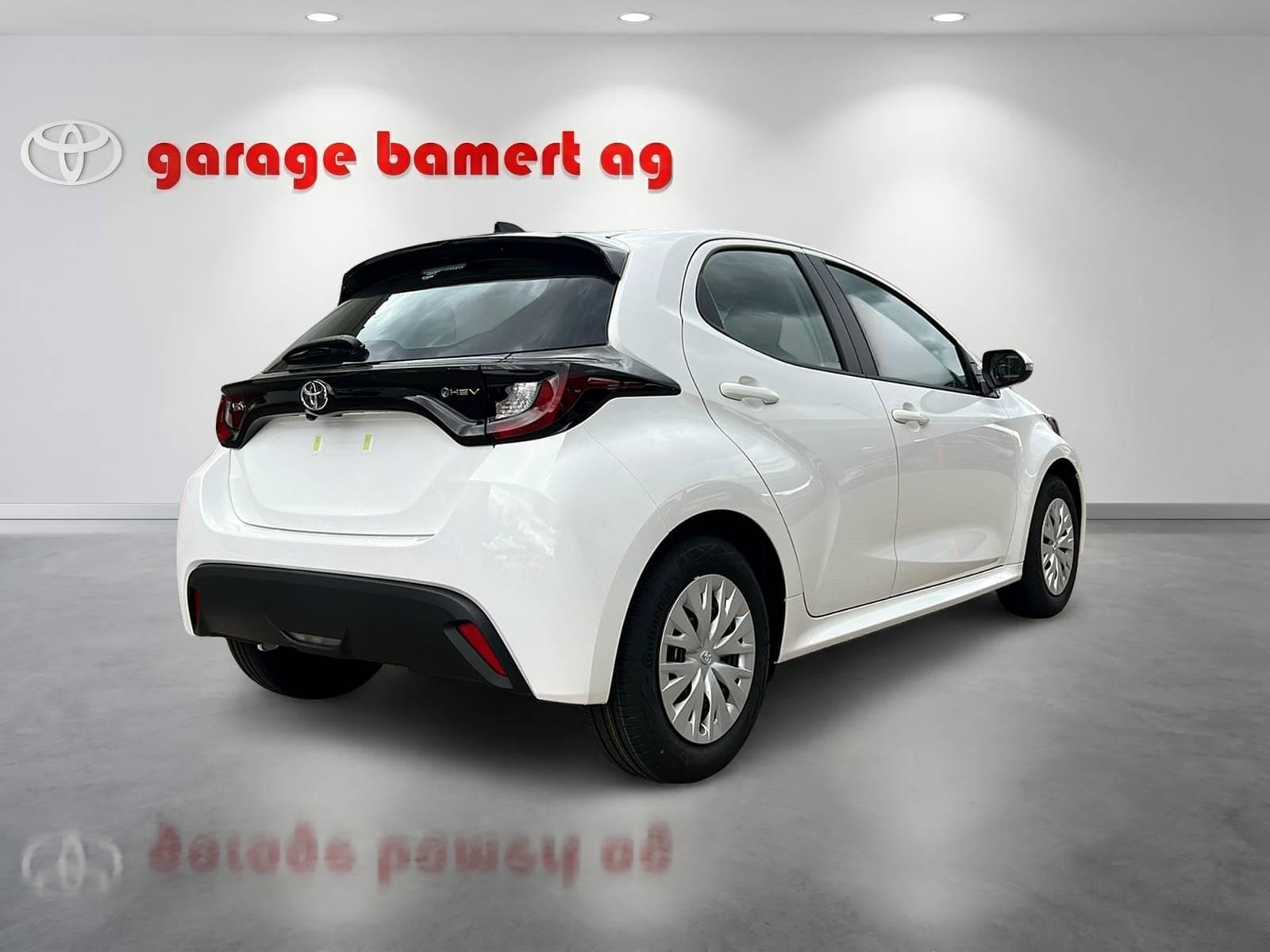 TOYOTA Yaris 1.5 VVT-i HSD Comfort - Bild 6