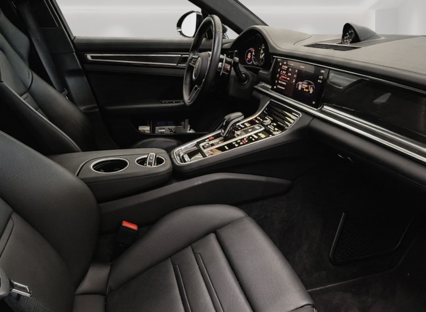 PORSCHE Panamera 4 E-Hybrid Sport Turismo Platinum Edition PDK inkl. Porsche Approved Garantie! - Bild 16