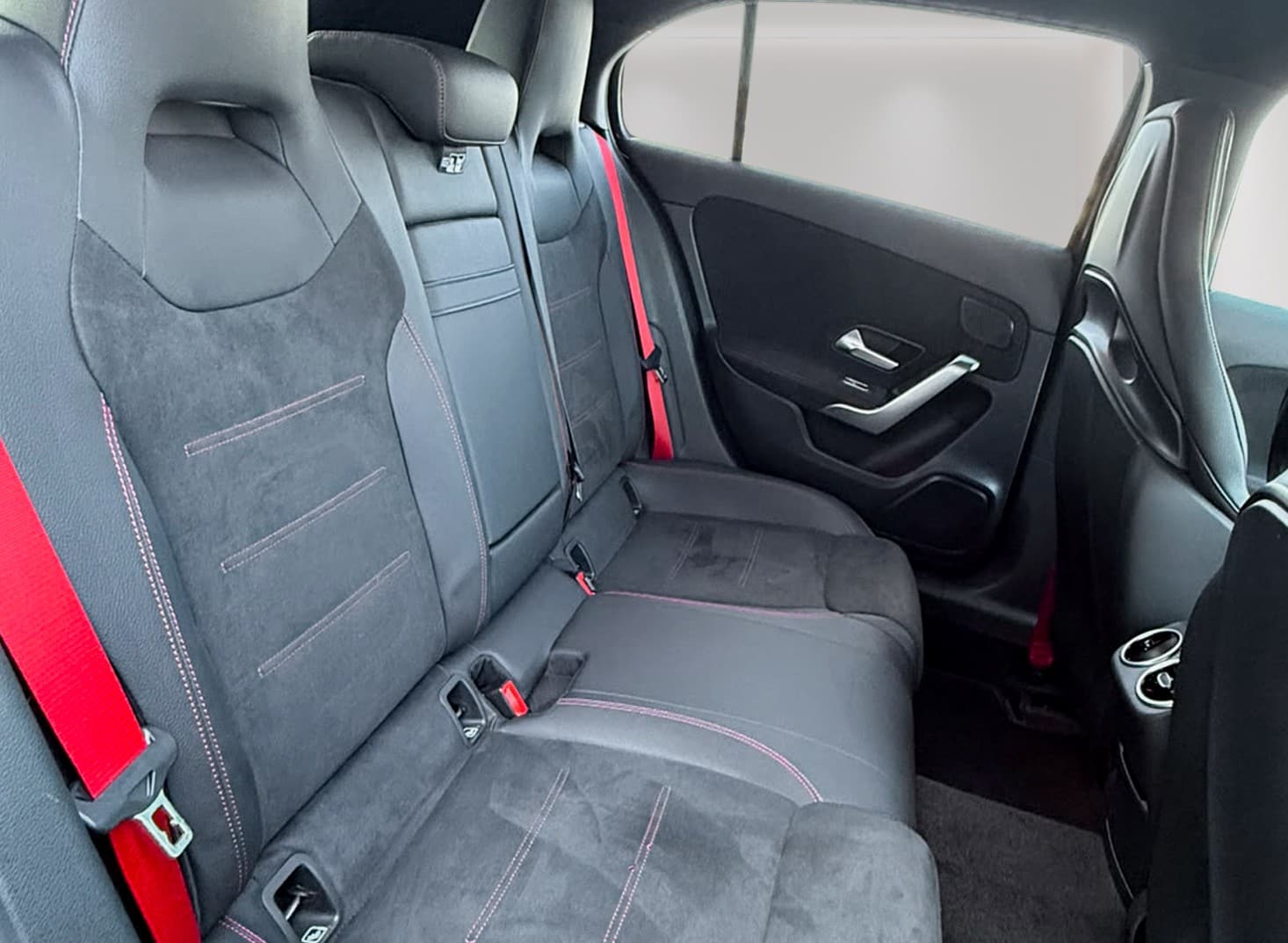 MERCEDES-BENZ A 35 AMG 4Matic Speedshift inkl. Garantie - Bild 20