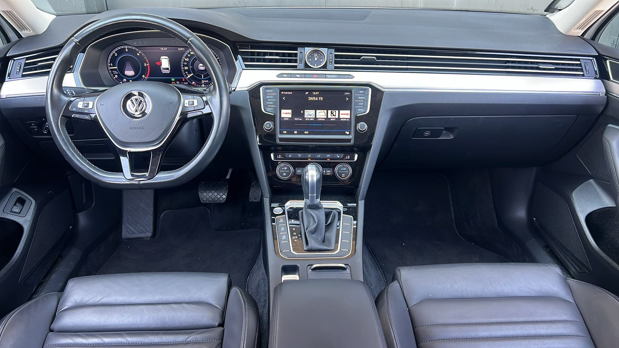 VW Passat Variant 2.0 TDI BMT Highline DSG 4Motion - Bild 9