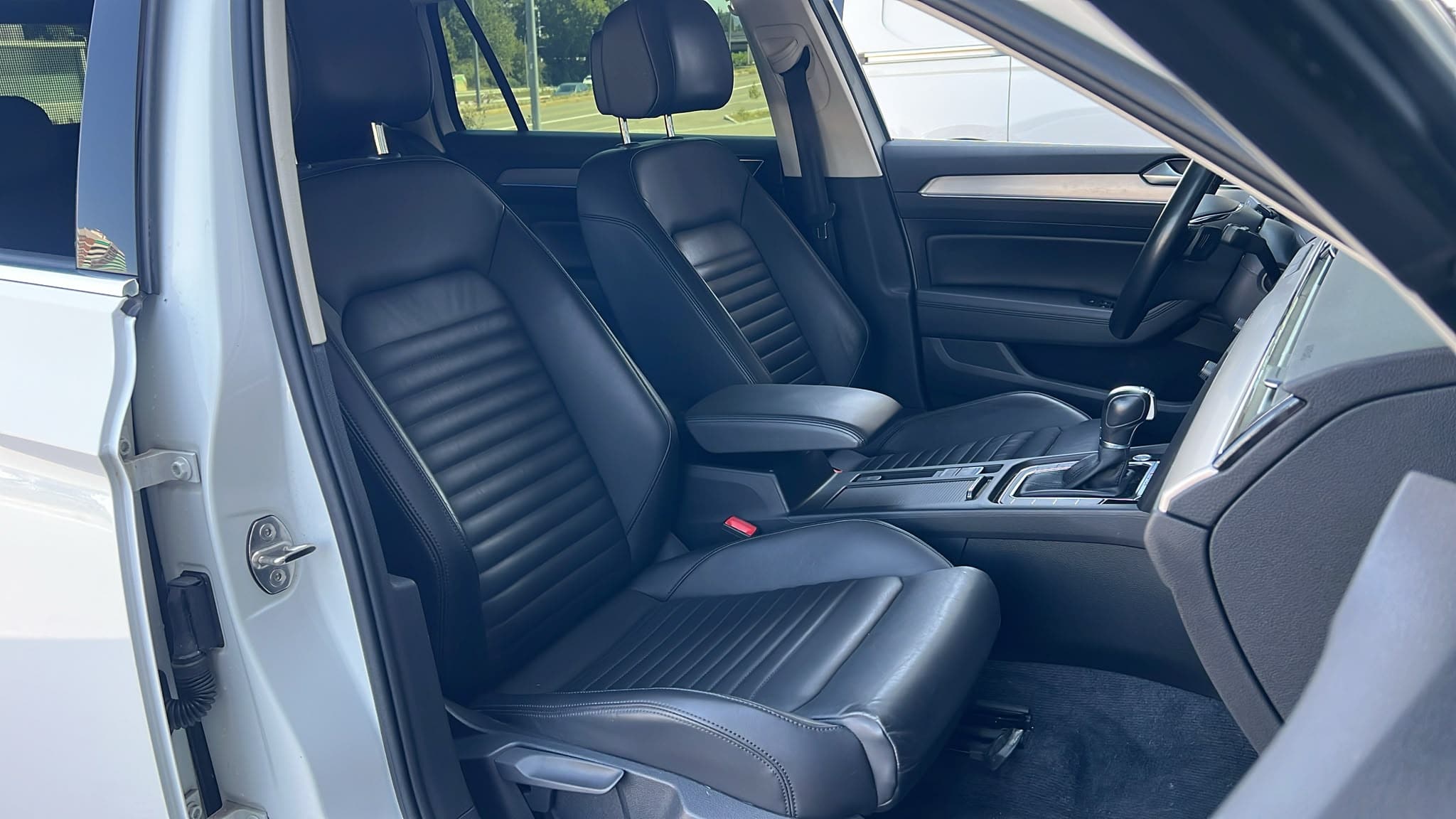 VW Passat Variant 2.0 TDI BMT Highline DSG 4Motion - Bild 15